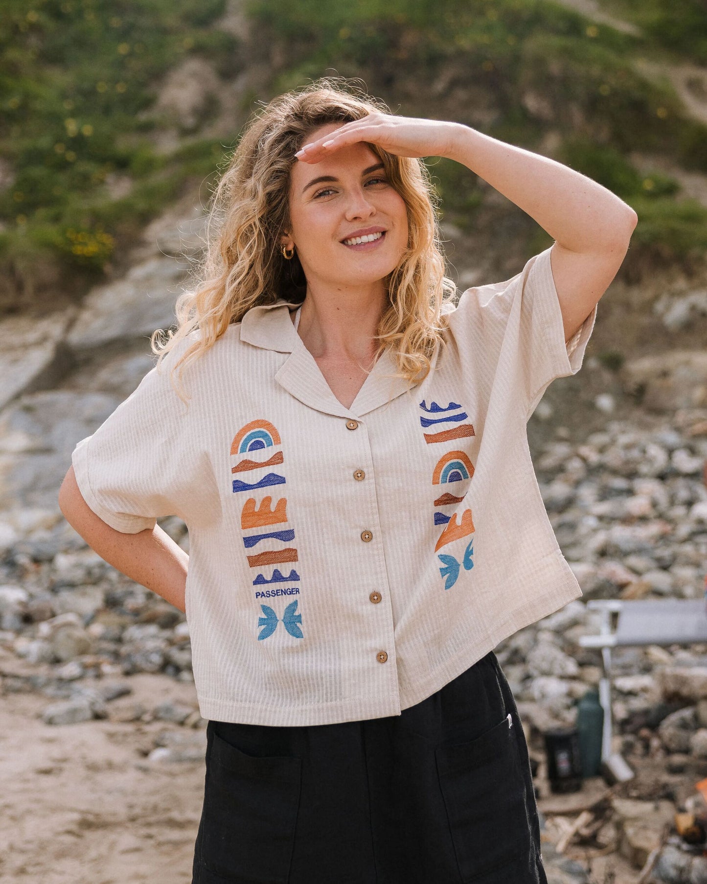 Arden Organic Cotton Short Sleeve Shirt - Vintage White - Lifestyle