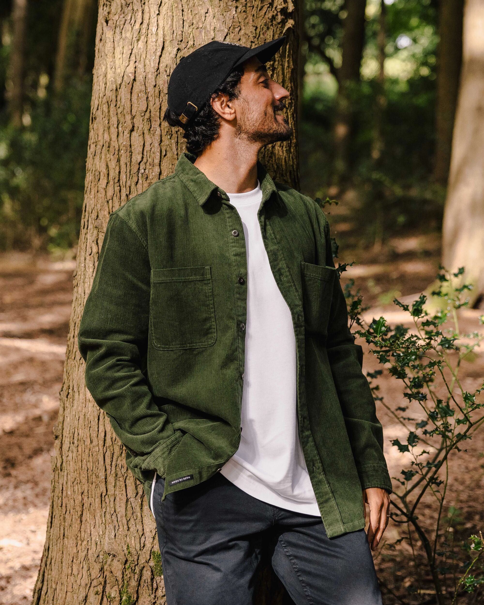 Backcountry Cord Shirt - Fir Tree - Lifestyle