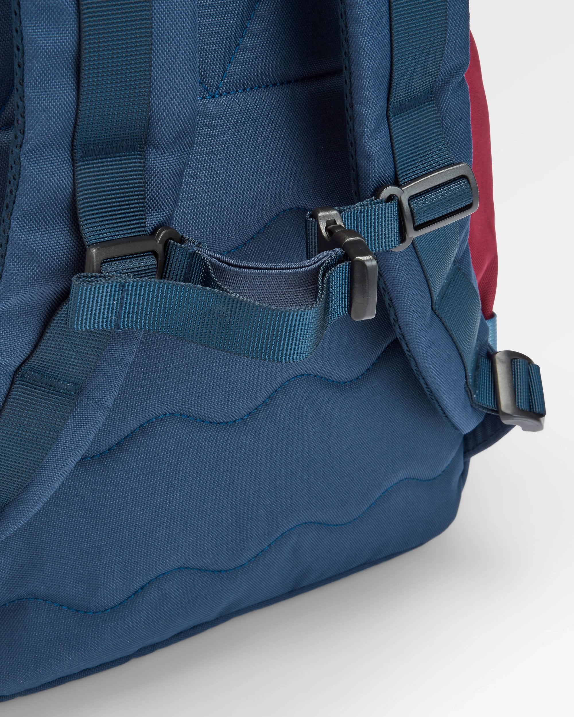 Boondocker Recycled 26L Backpack - Mauve Dusk - Flatlay