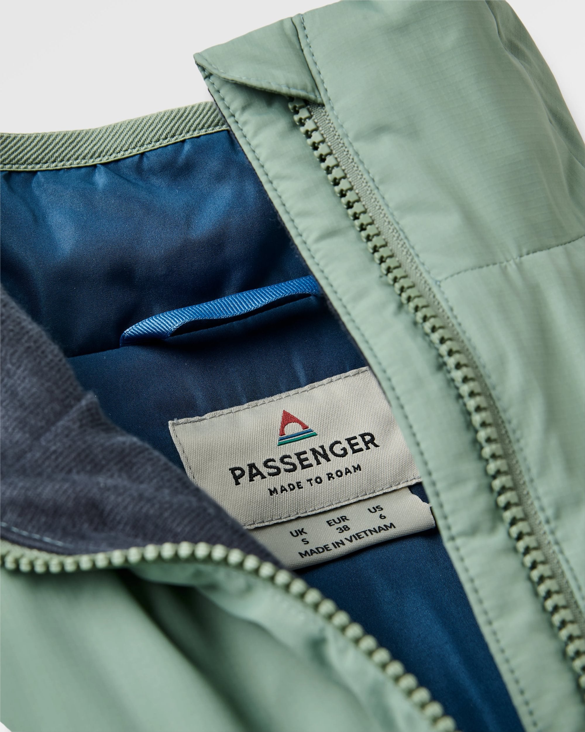 Shasta Lightweight Recycled Thermore® Insulated Hoodless Jacket - Pistachio - Flatlay