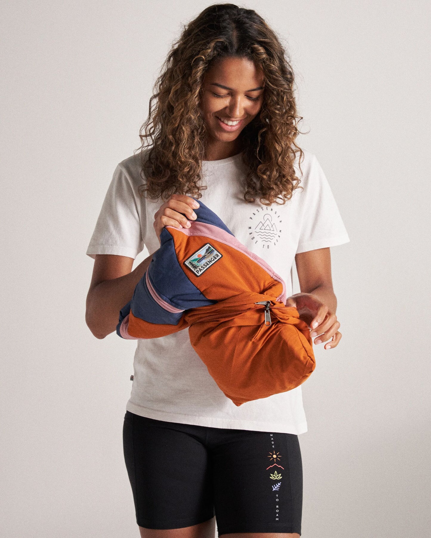 Ocean Recycled Insulated Jacket - Dark Denim/Sunset Orange - Studio Model