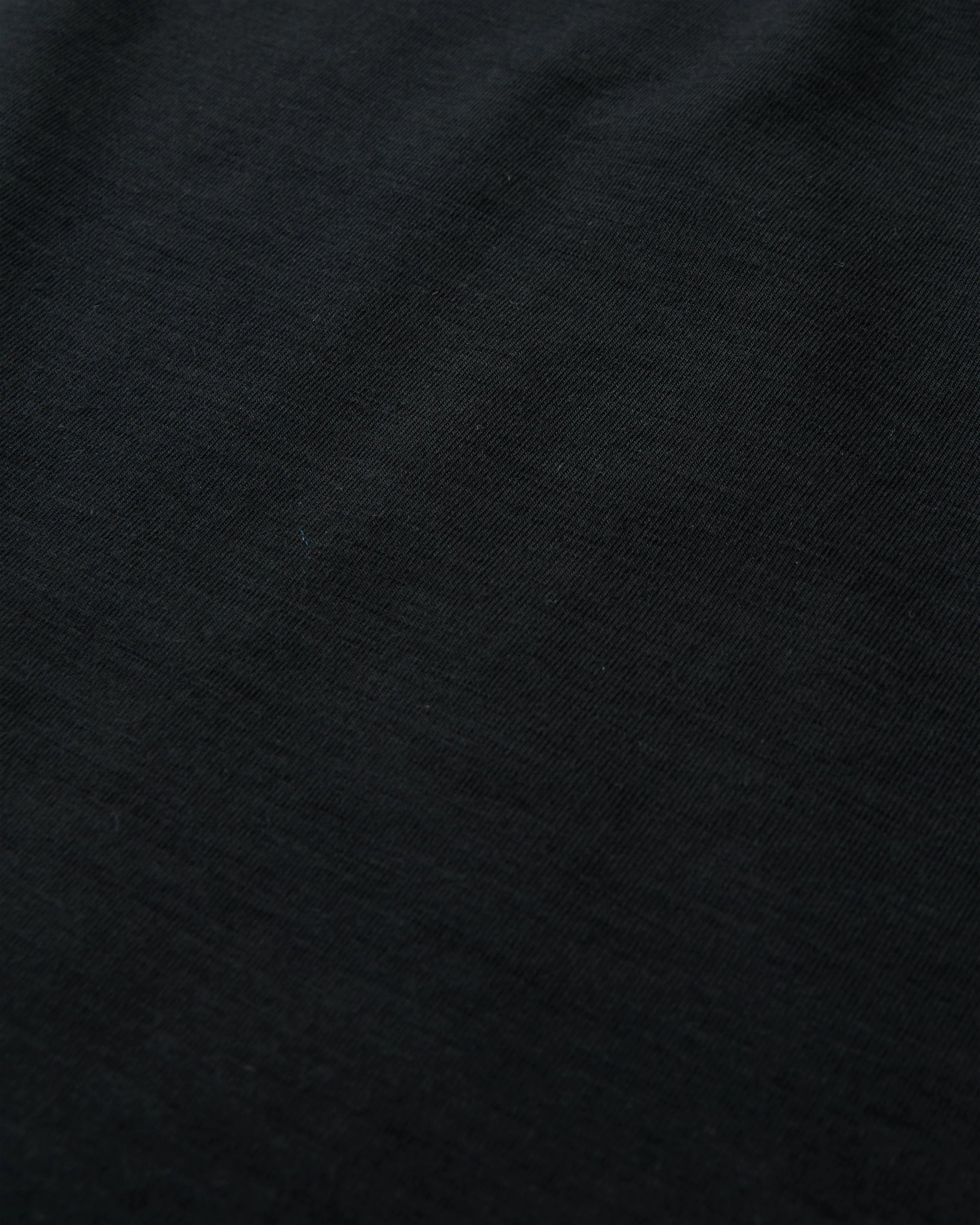 Chase The Light Drirelease® Active Vest - Black - Flatlay