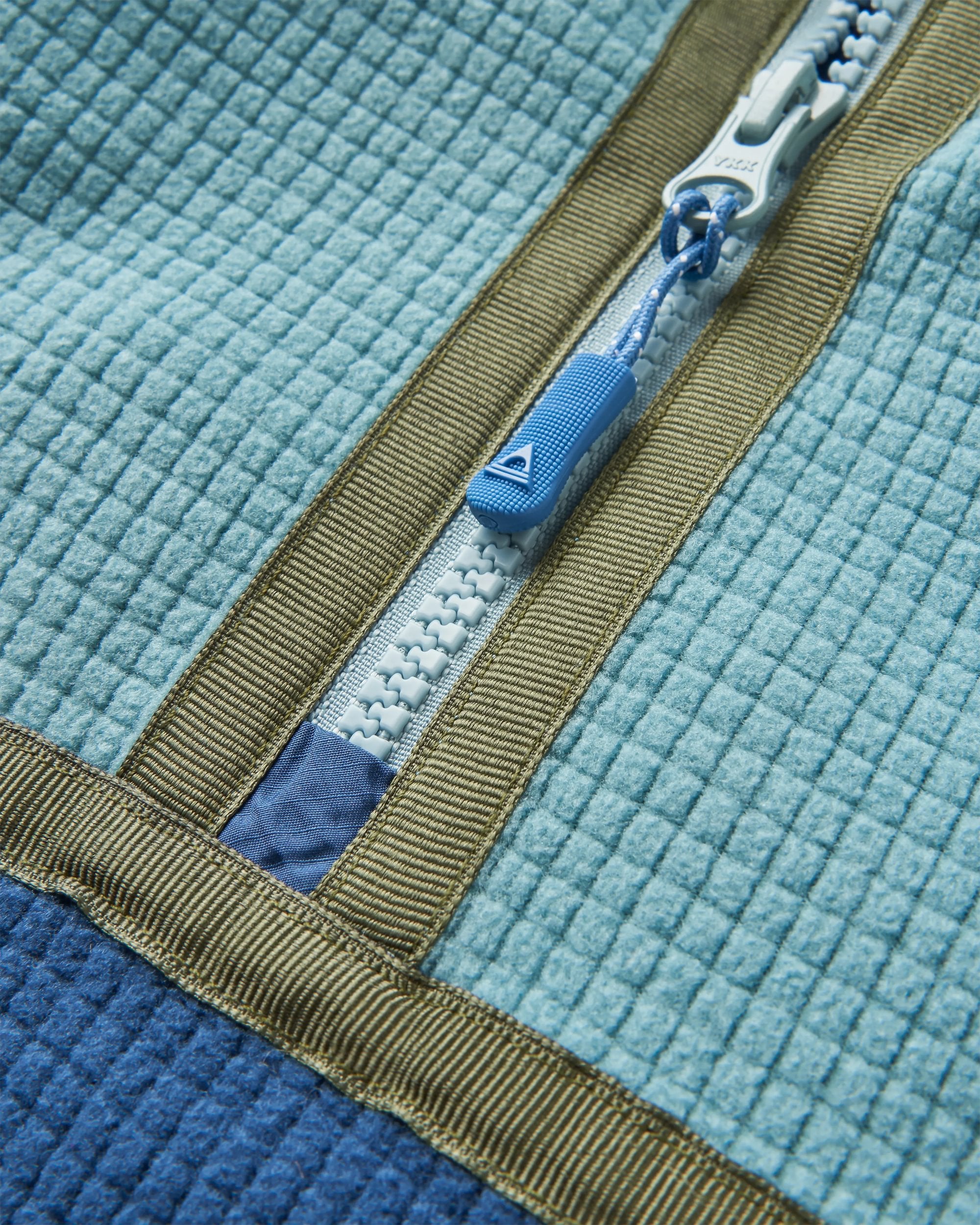 Overlook Recycled Grid Polar Fleece - Arctic/Dark Denim - Flatlay