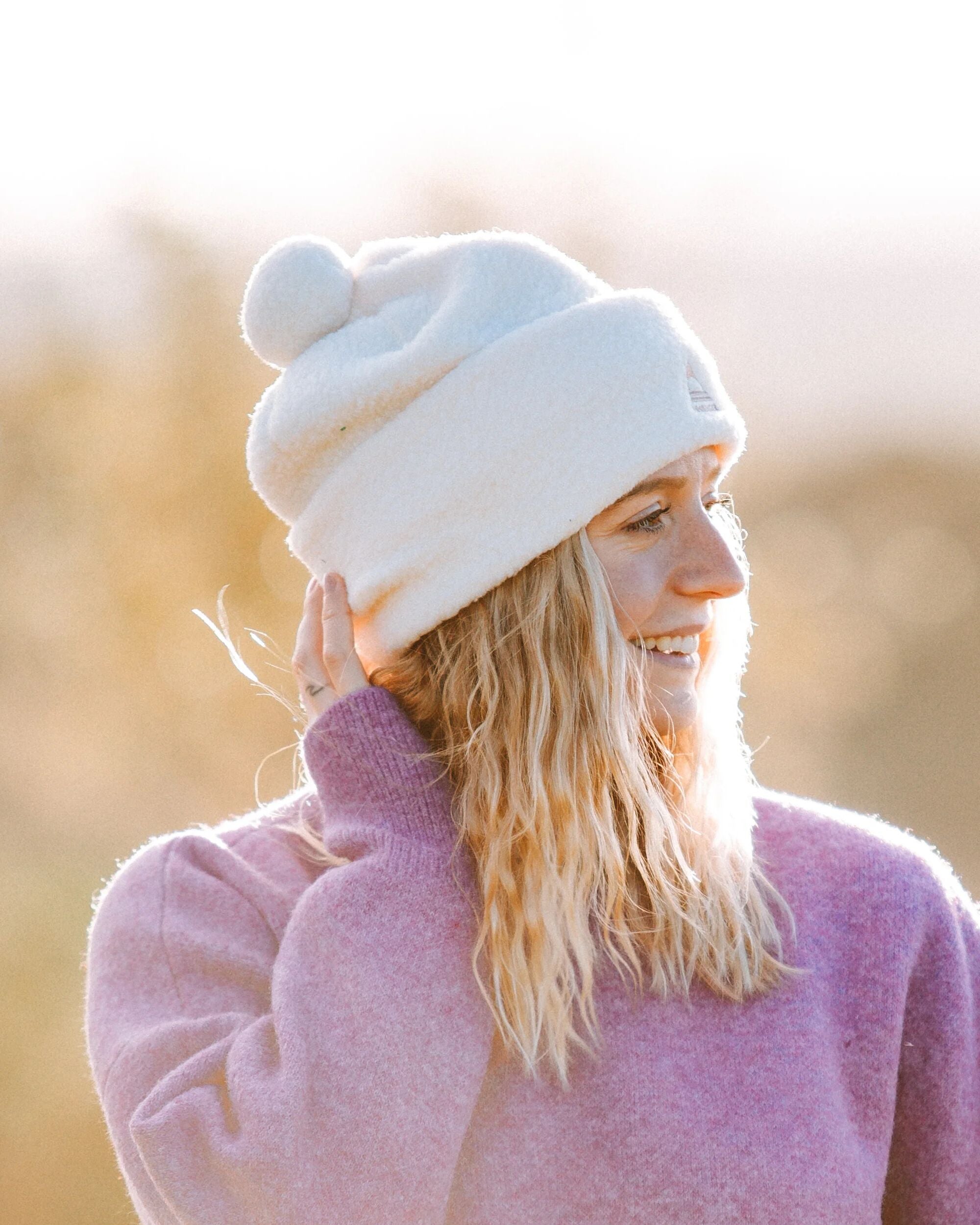 Snow Recycled Sherpa Beanie - Vintage White - Lifestyle - Female