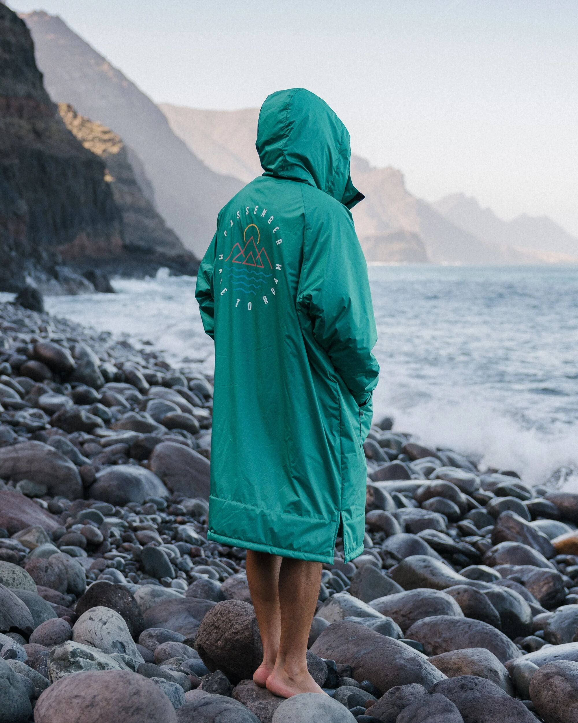 Escapism Recycled Sherpa Lined Changing Robe - Greenlake - Lifestyle - Male