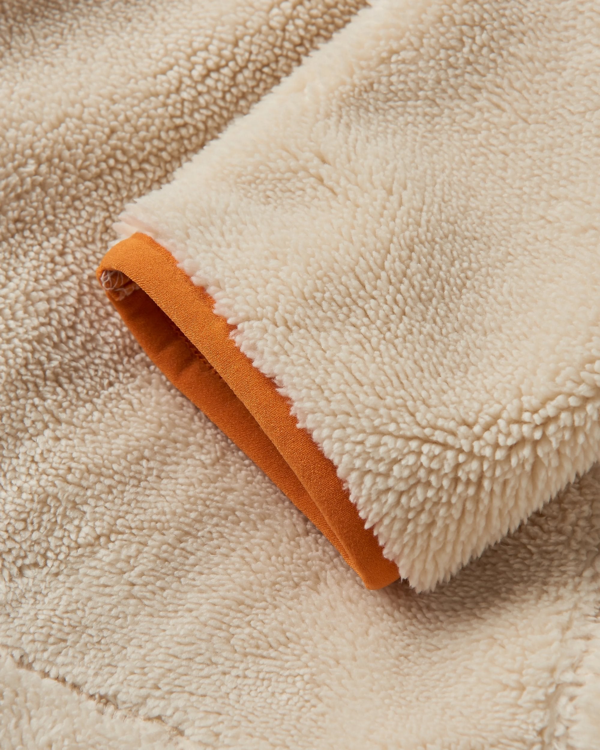 Iris Collarless Recycled Fleece - Oat - Flatlay