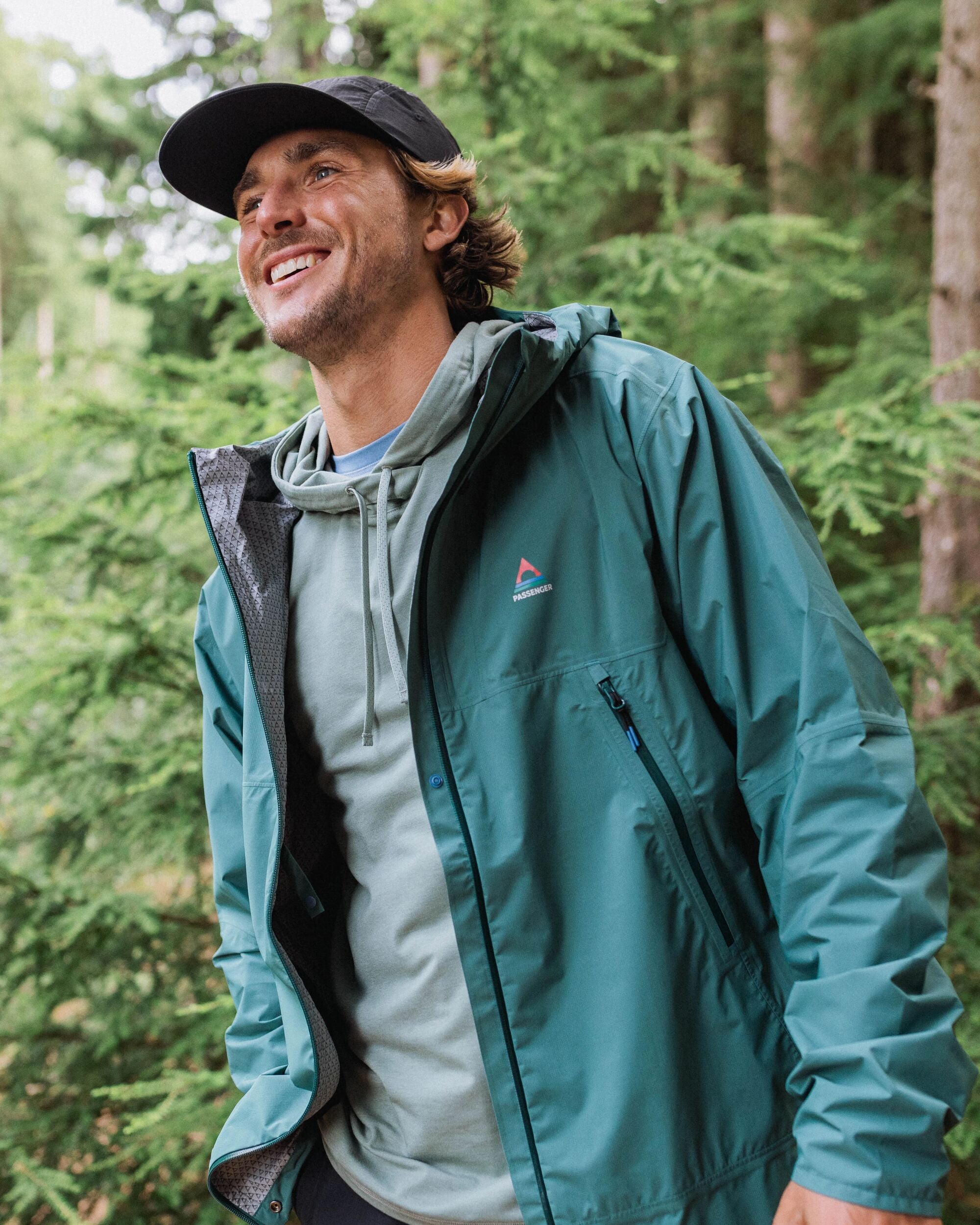 Trailscape Light Men's Waterproof Jacket - Deep Ocean - Lifestyle