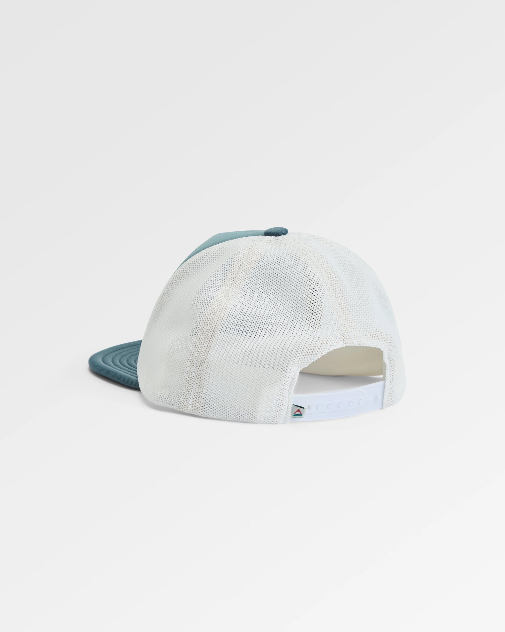 Odyssey Active Mesh Snapback Cap - Arctic - Flatlay