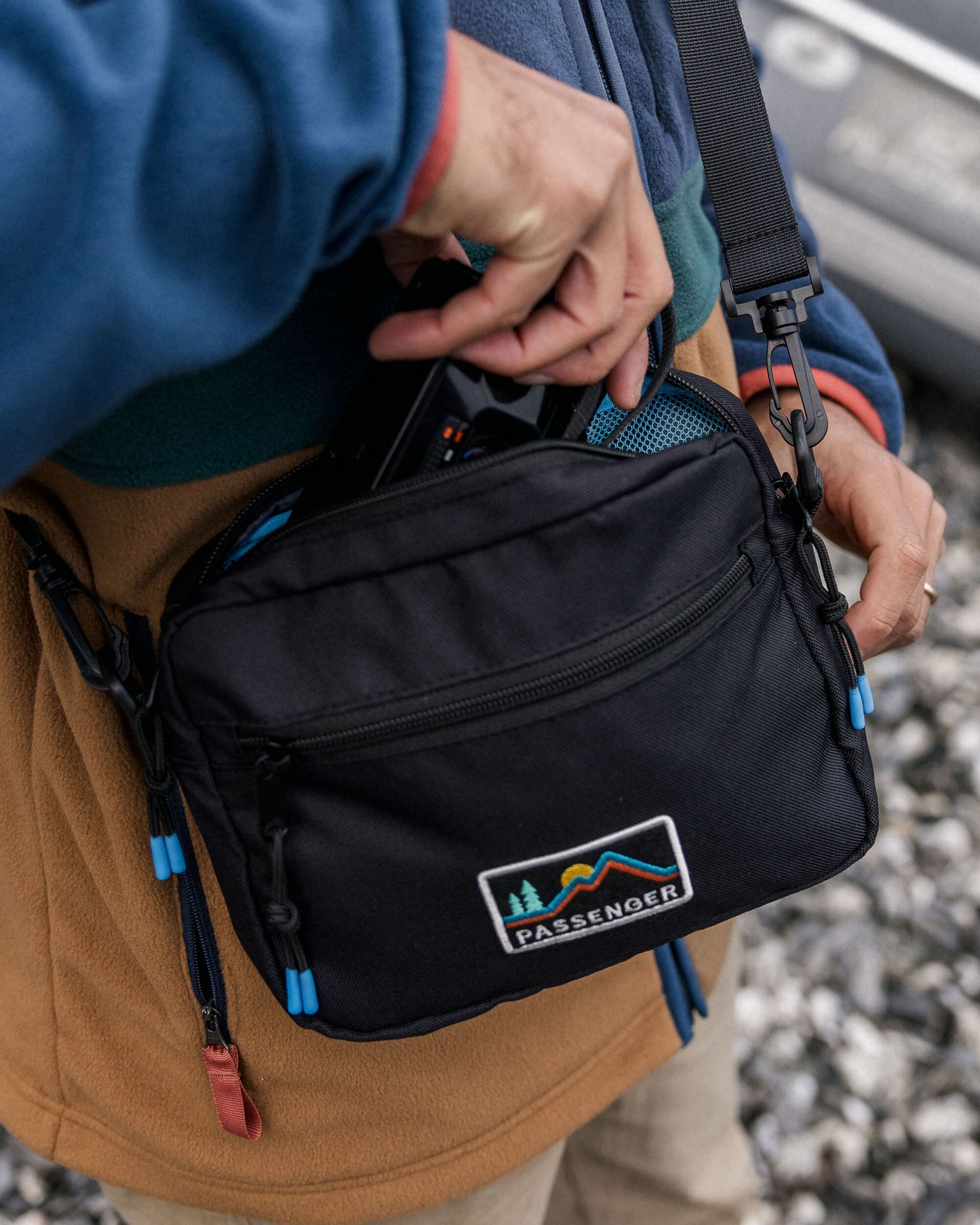 Male_Mainland Recycled Hip Pack - Black