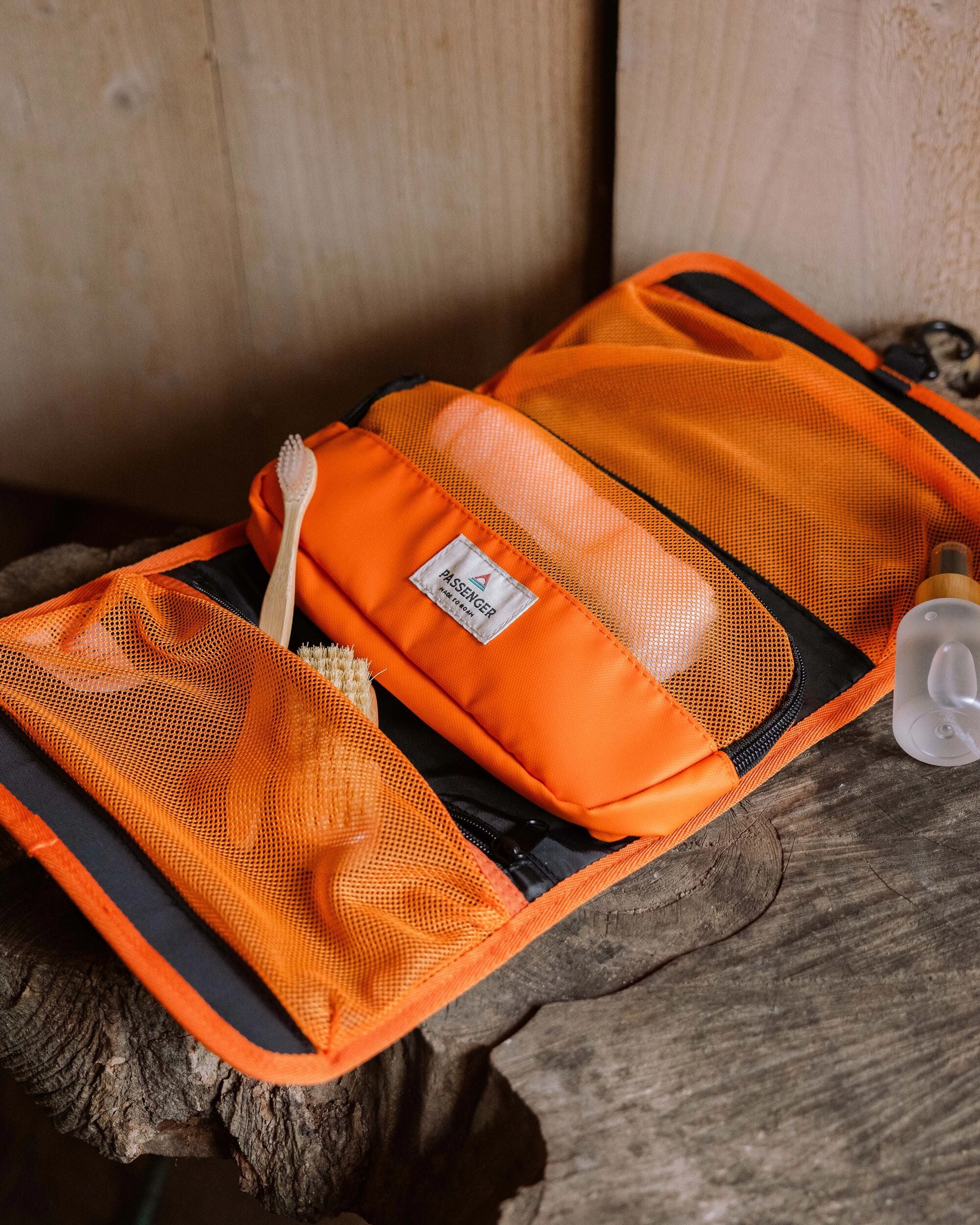Drop Recycled Wash Kit - Sunrise Orange - Lifestyle
