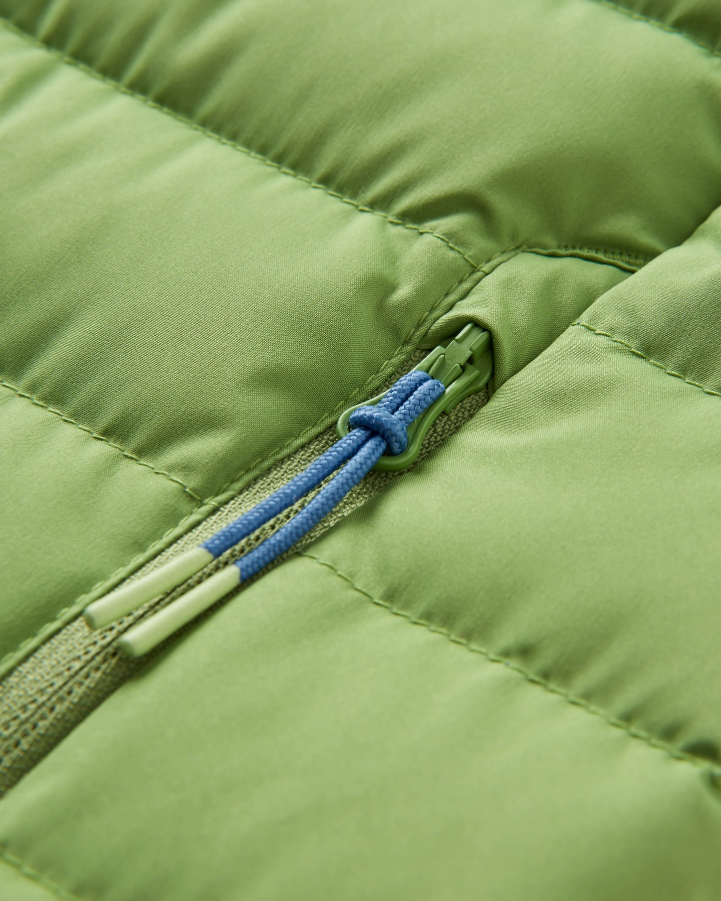 Northstar Down Recycled Vest - Rich Navy/Pear Green/Arctic