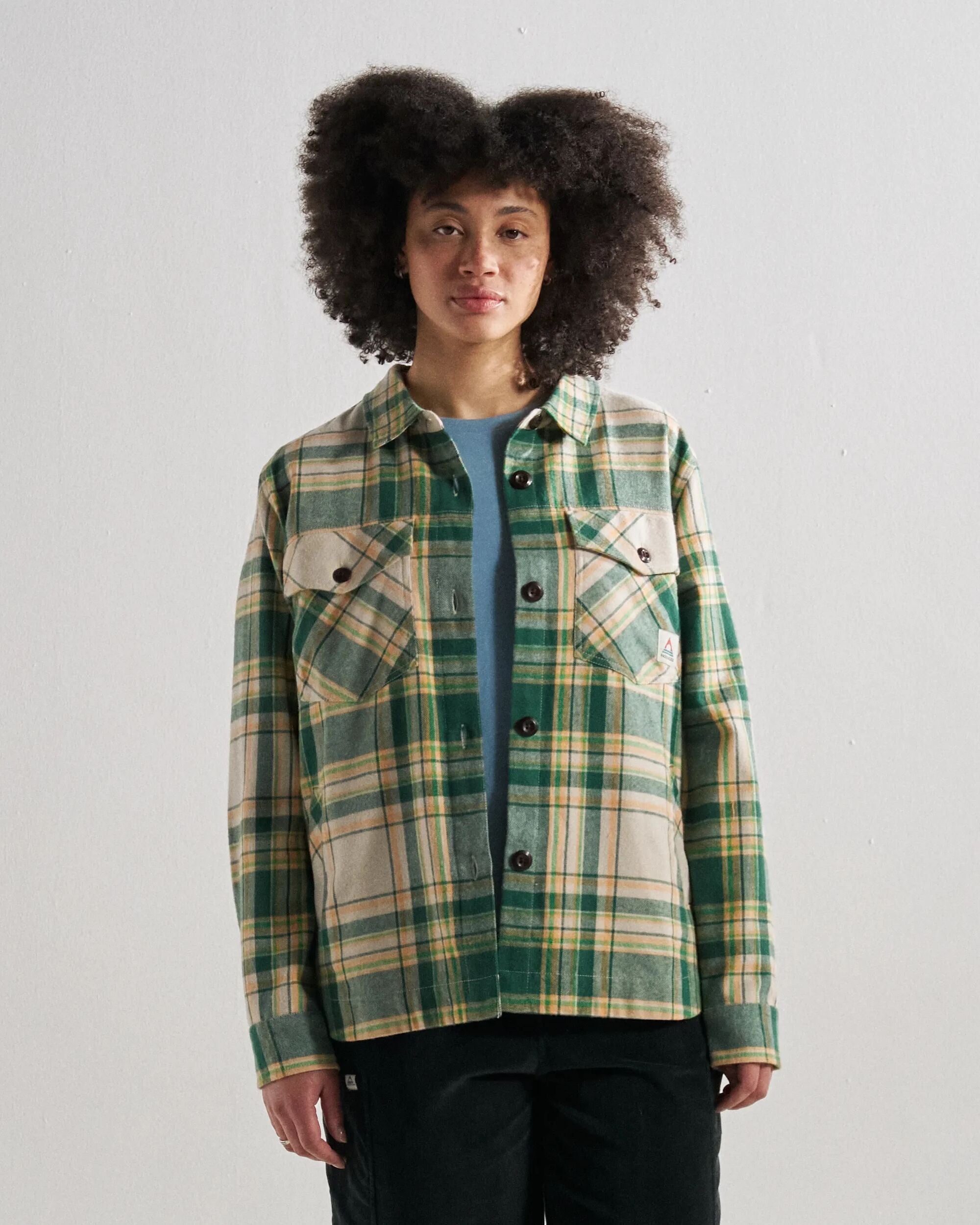 Stella LS Shirt - Pineneedle Check - Studio Model