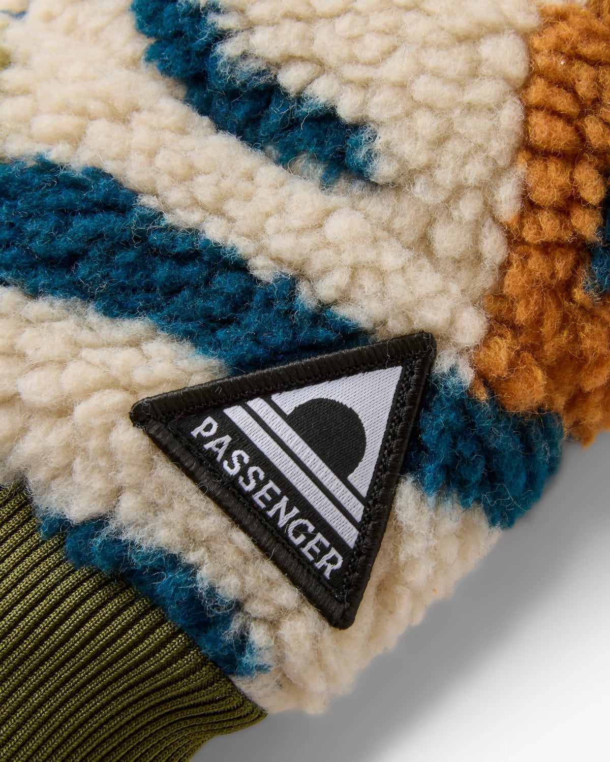 Avalanche Sherpa Mittens - Abstract Trails Pebble Grey - Flatlay
