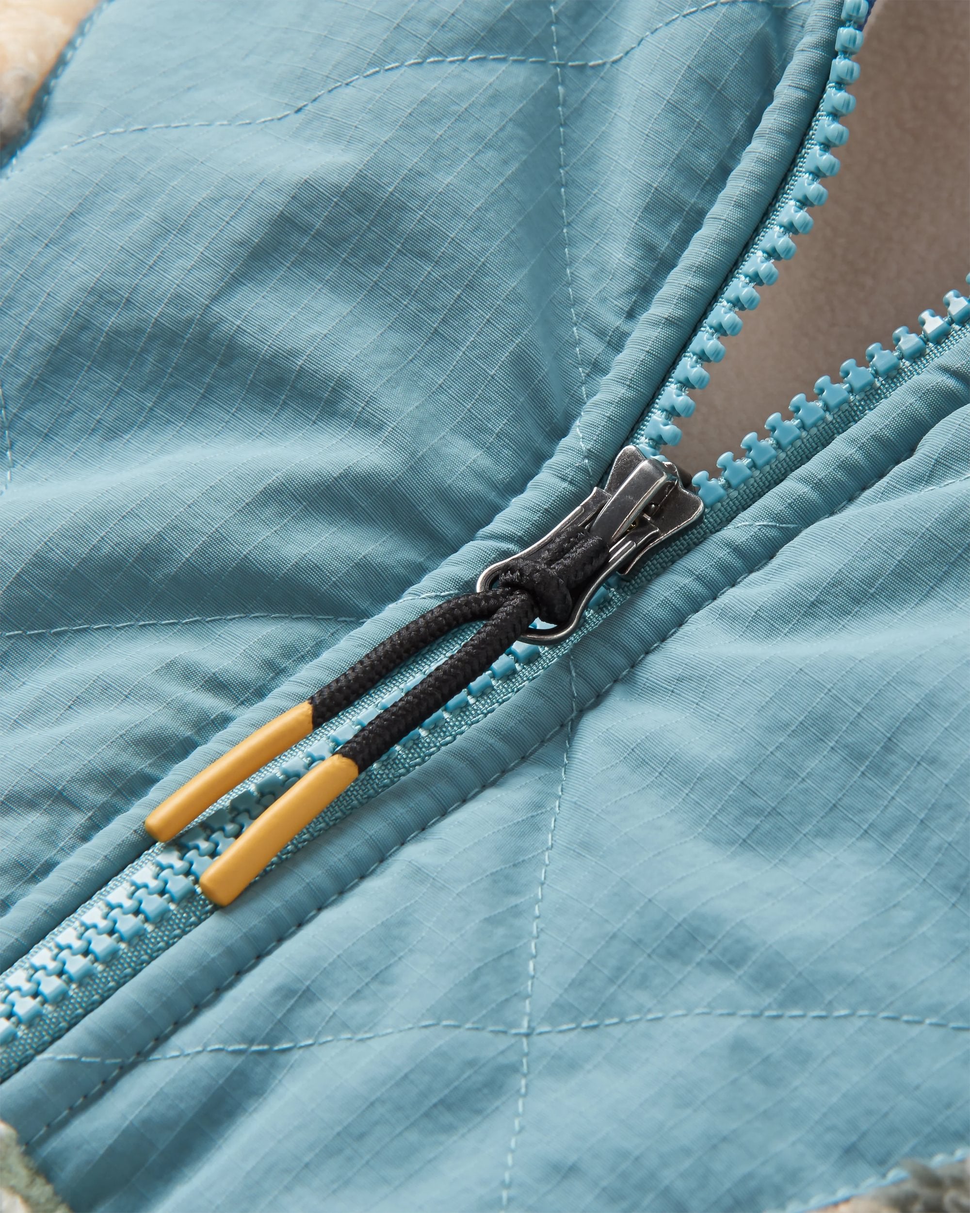 Beaumont Recycled Sherpa Hooded Fleece - Mount Scenic Oatmeal - Flatlay