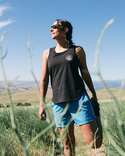 Chase The Light Drirelease® Active Vest - Black - Lifestyle