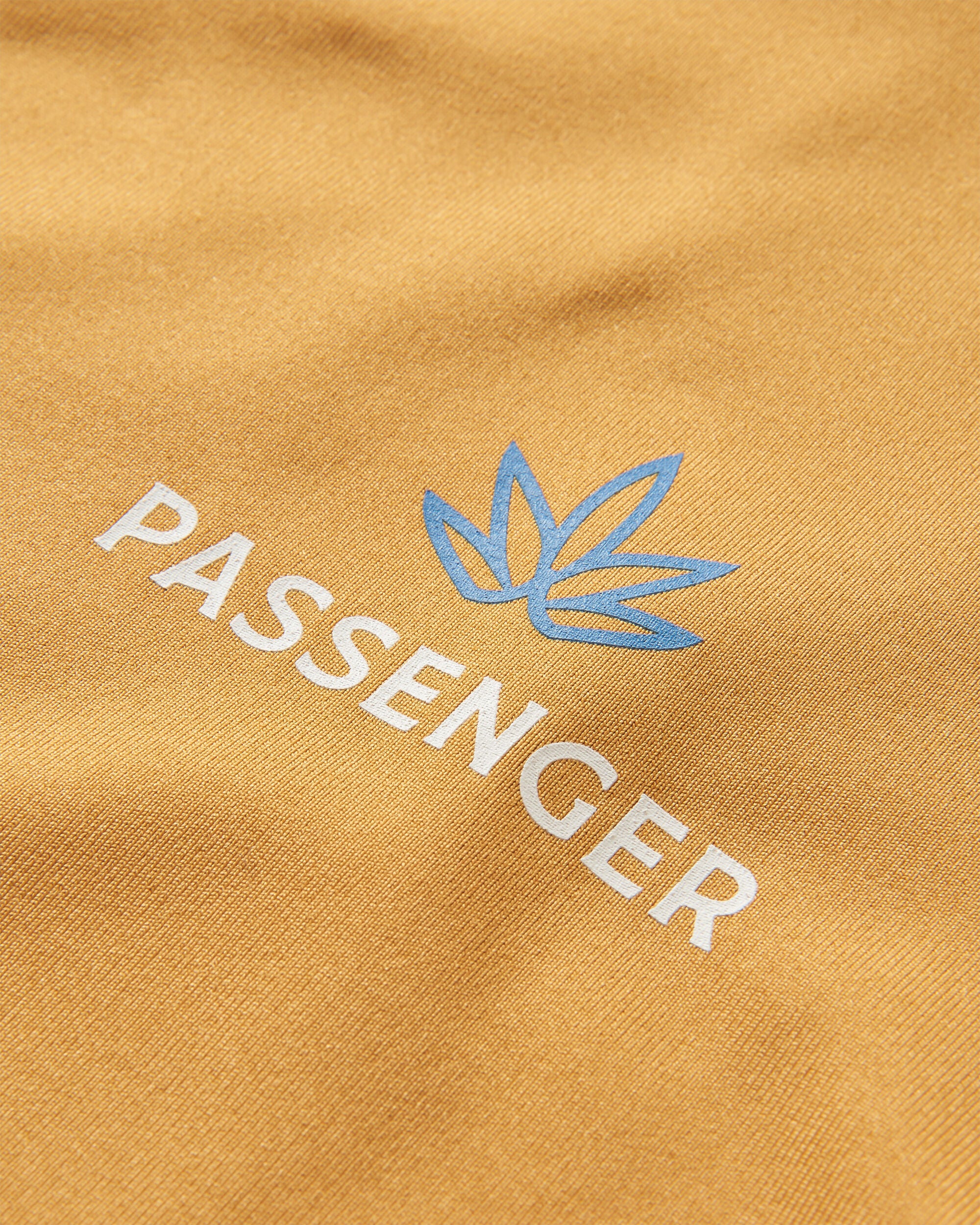 Align Active Recycled T-Shirt - Dusty Ochre - Flatlay