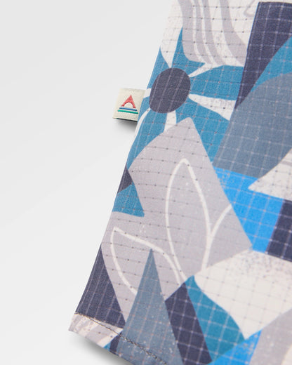 365 Active Shirt - Sun Patch Marine Blue - Flatlay