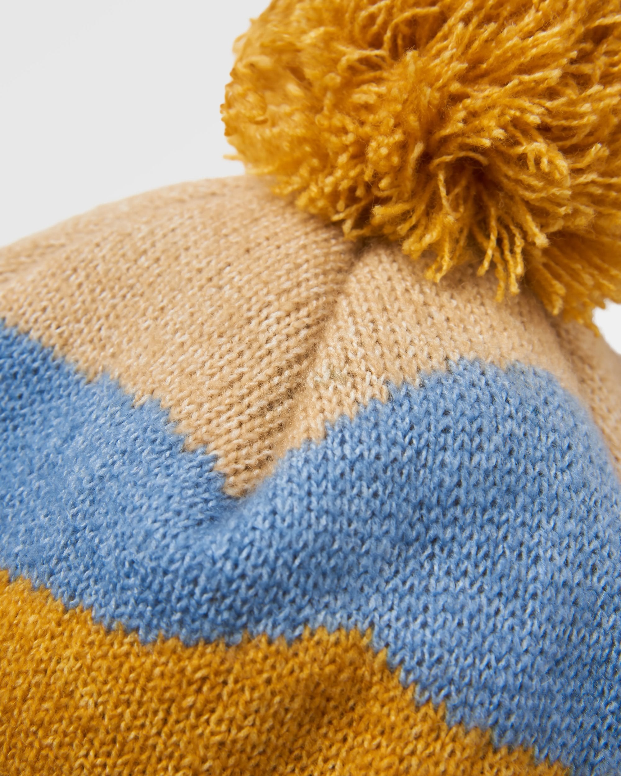 Scenic Bobble Beanie - Scenic Dark Fern - Flatlay