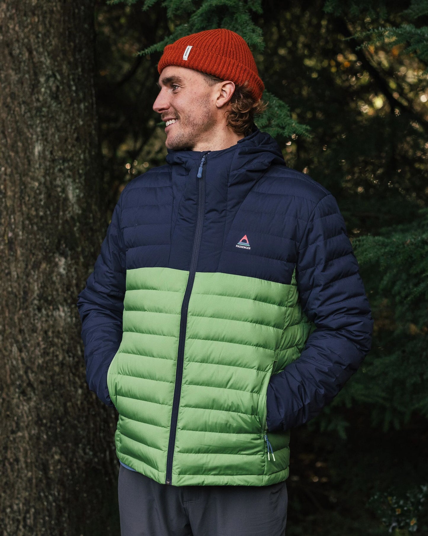 Ashland Down Recycled Jacket - Rich Navy/Pear Green