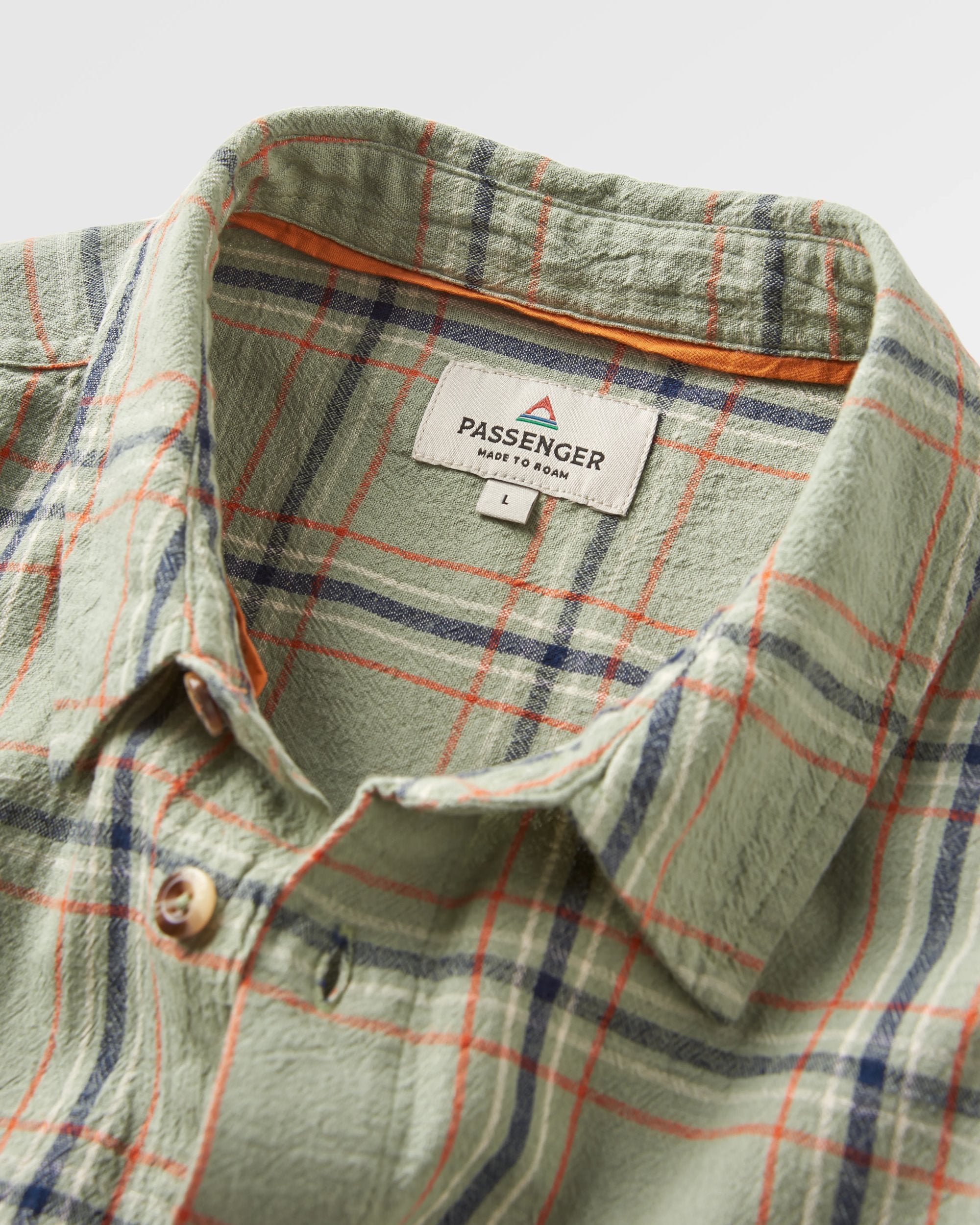 Chill Short Sleeve Shirt - Pistachio - Flatlay