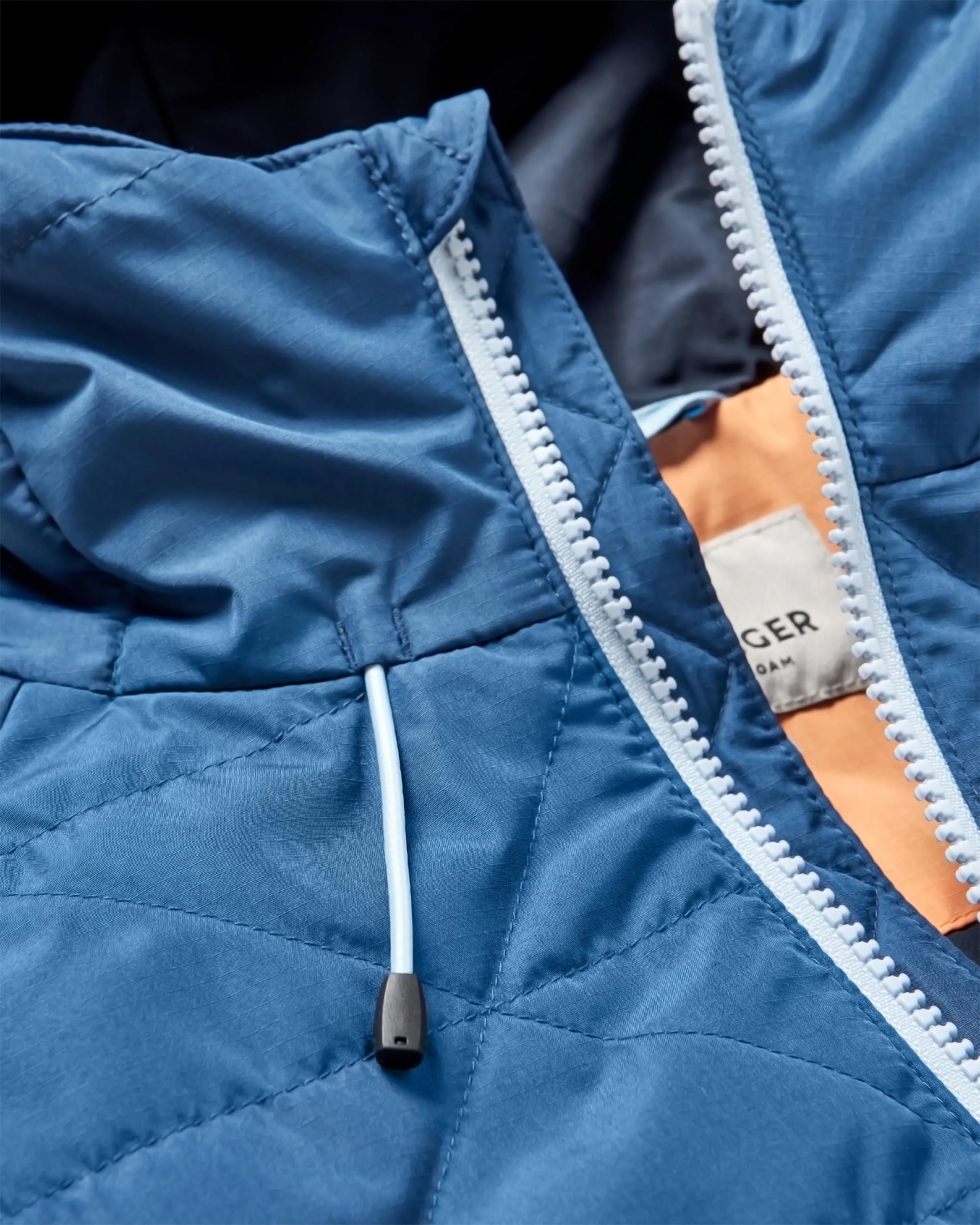 Singletrack Recycled Thermore® Insulated Jacket - Dark Denim/ Apricot - Flatlay
