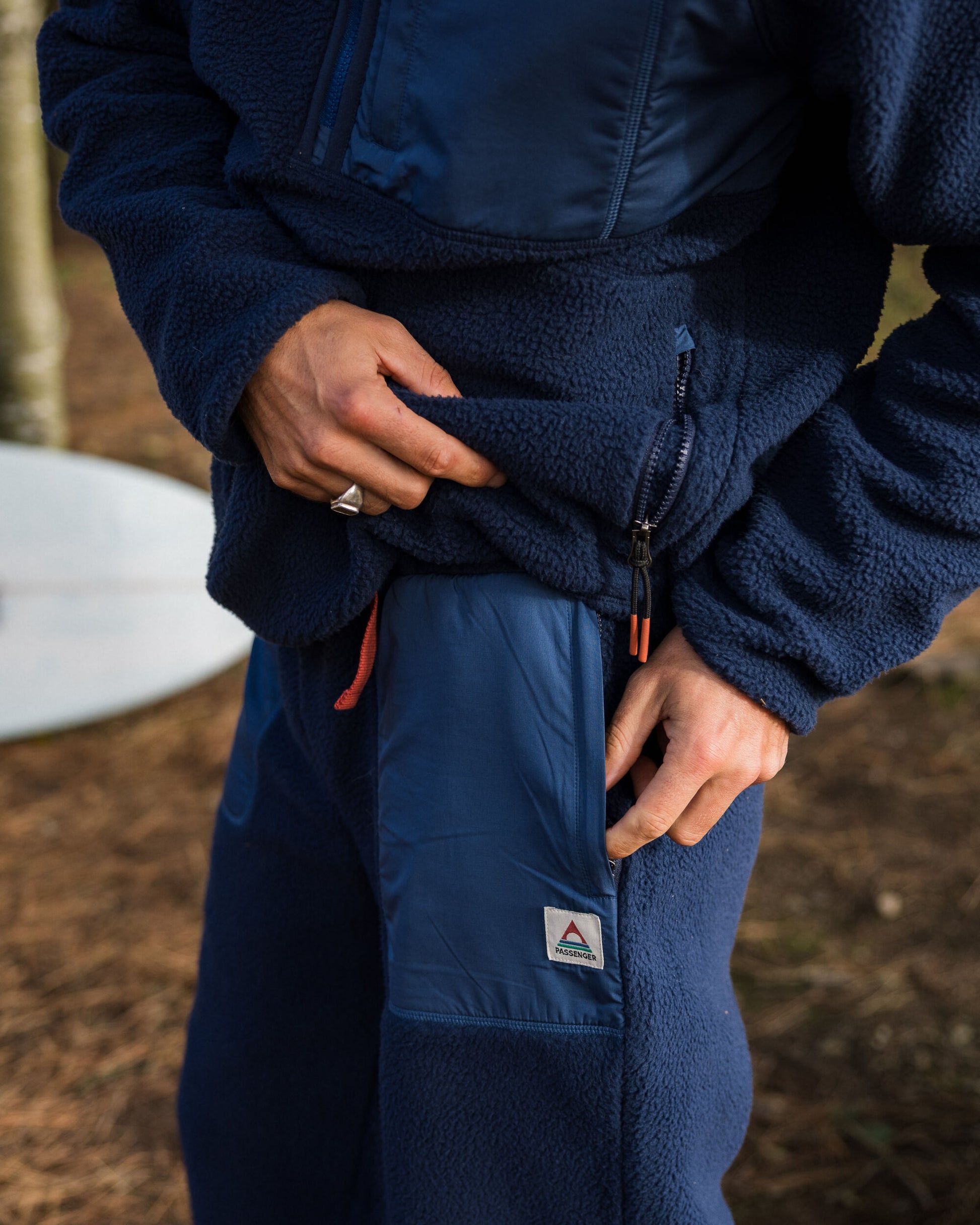 Offgrid Recycled Sherpa Fleece Jogger Rich Navy – Passenger