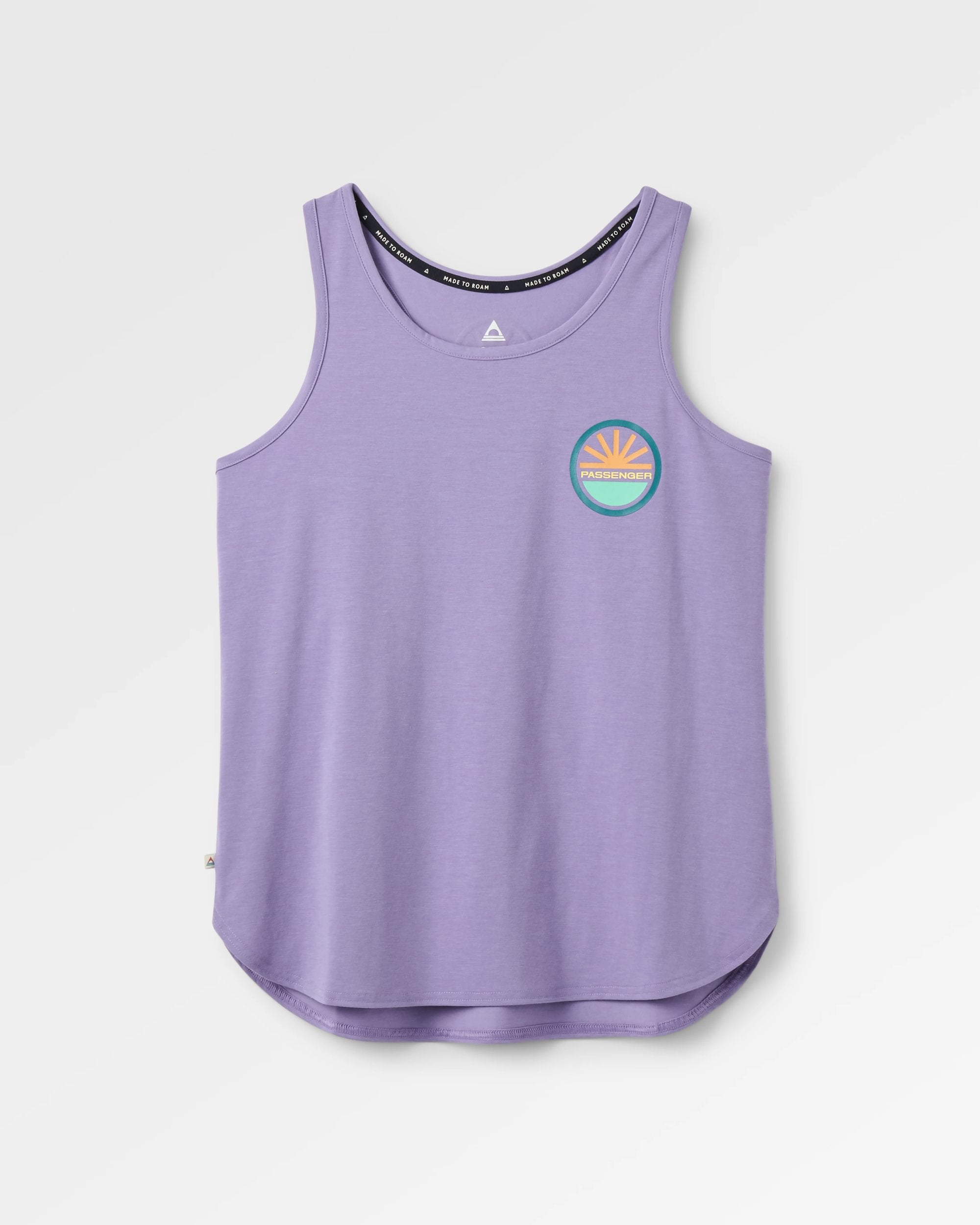 Chase The Light Active Vest - Purple Haze - Flatlay