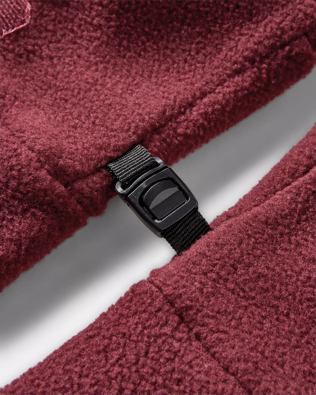 Stem Recycled Polar Convertible Mittens - Wine - Flatlay