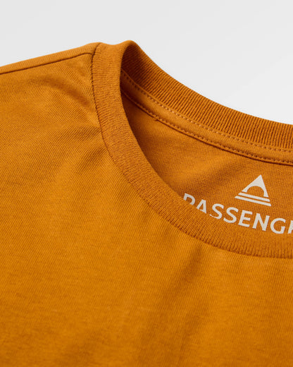 Roam Slow Men's Recycled Cotton T-Shirt - Retro Orange - Flatlay