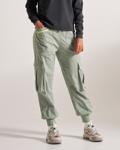 Hydrilla Organic Cotton Trouser - Pistachio - Studio Model