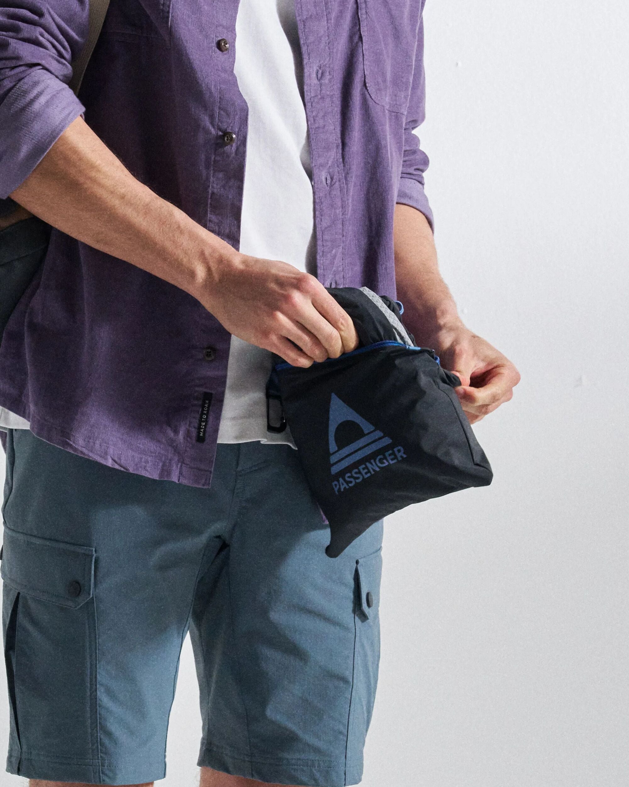 Trailscape Light Men's Waterproof Jacket - Black - Studio Model