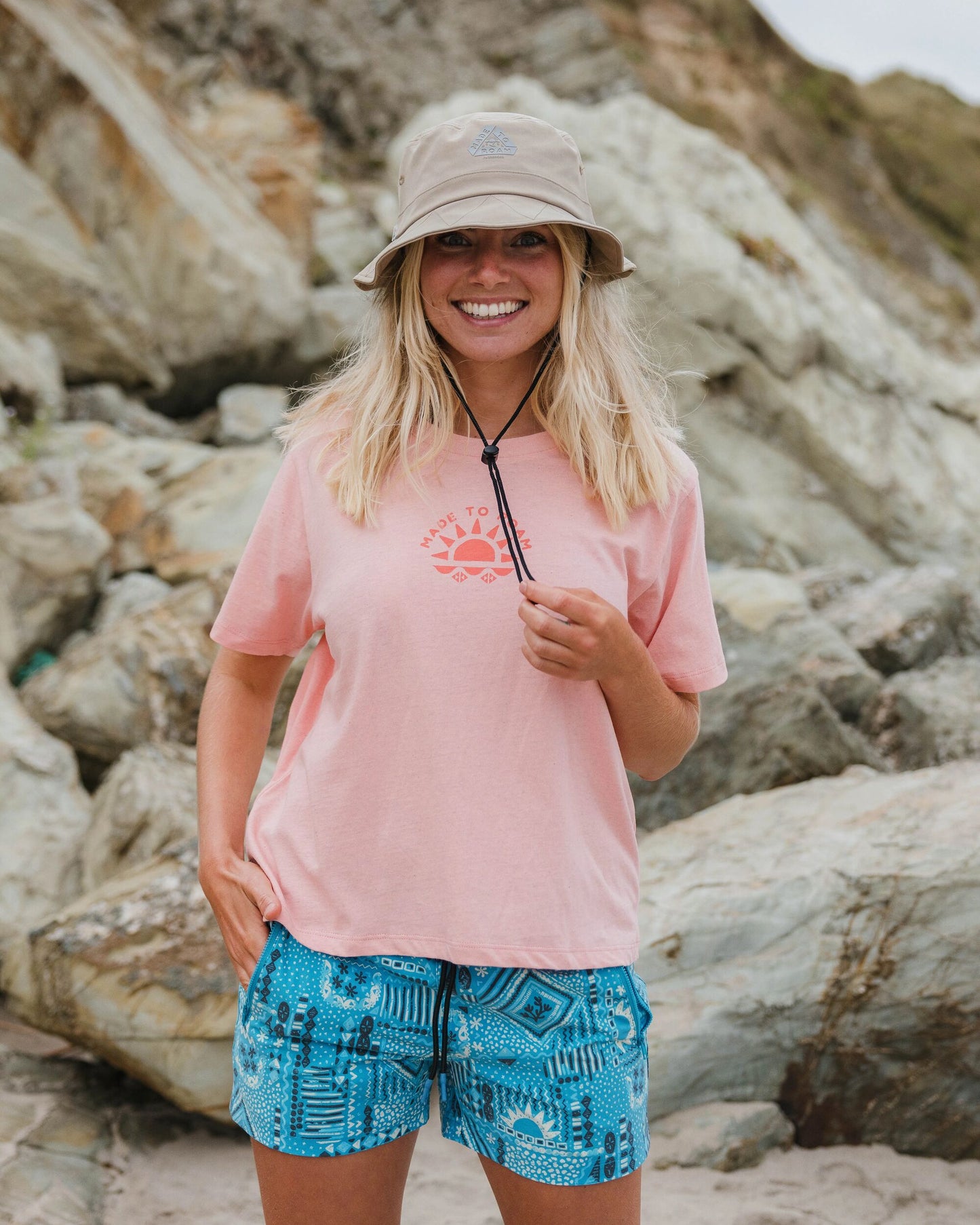 Sunburst Organic T-Shirt - Soft Shell Pink - Lifestyle