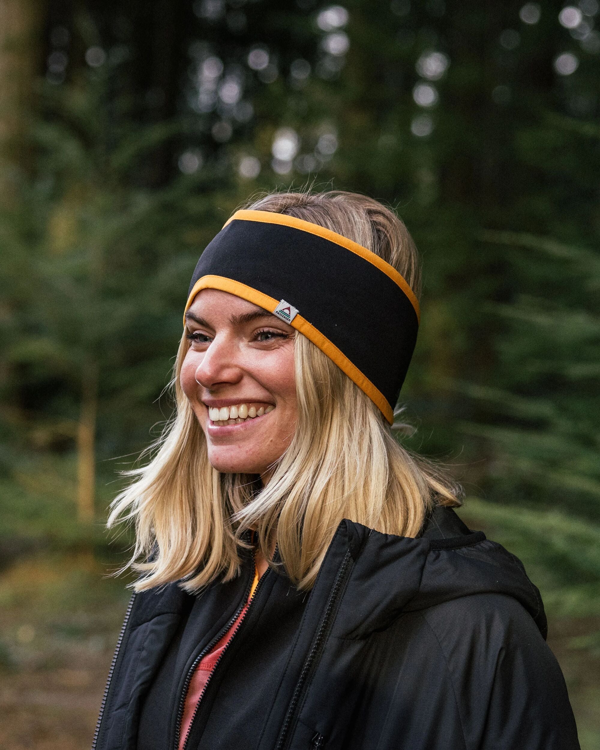 Wintergreen Recycled Polartec® Thermal Headband - Black - Lifestyle - Female