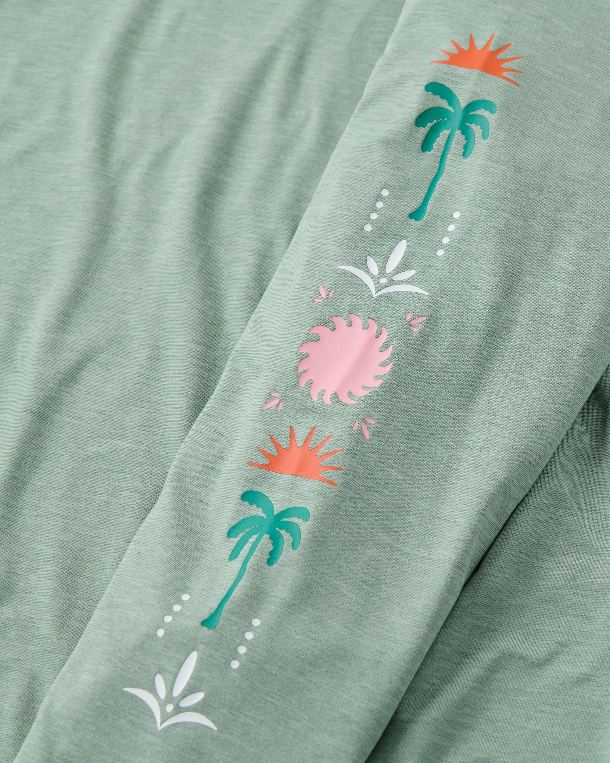 Sunvale Lightweight UPF50 LS T-Shirt - Pistachio Marl - Flatlay