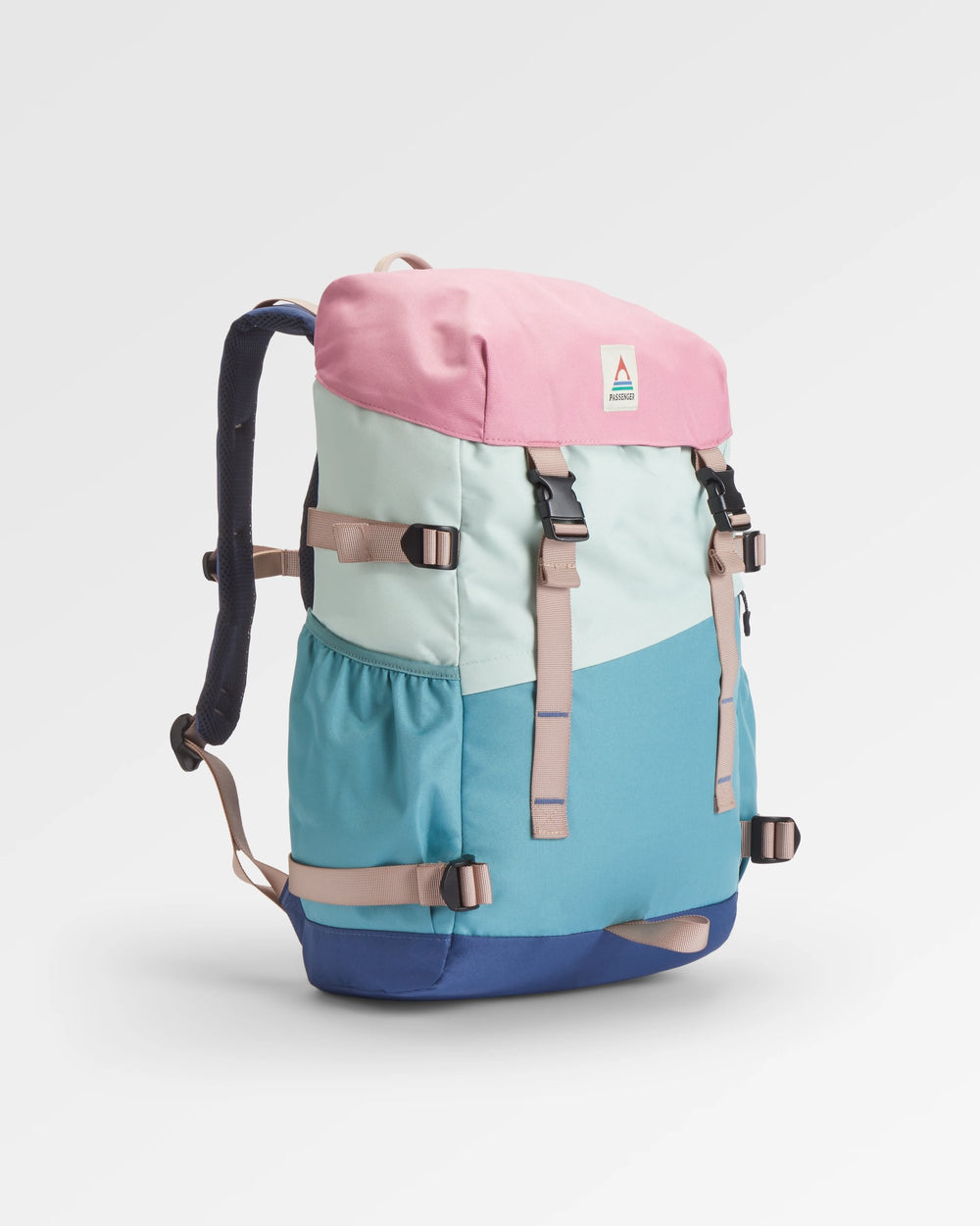 Boondocker 26L Backpack Pink Haze Multi – Passenger