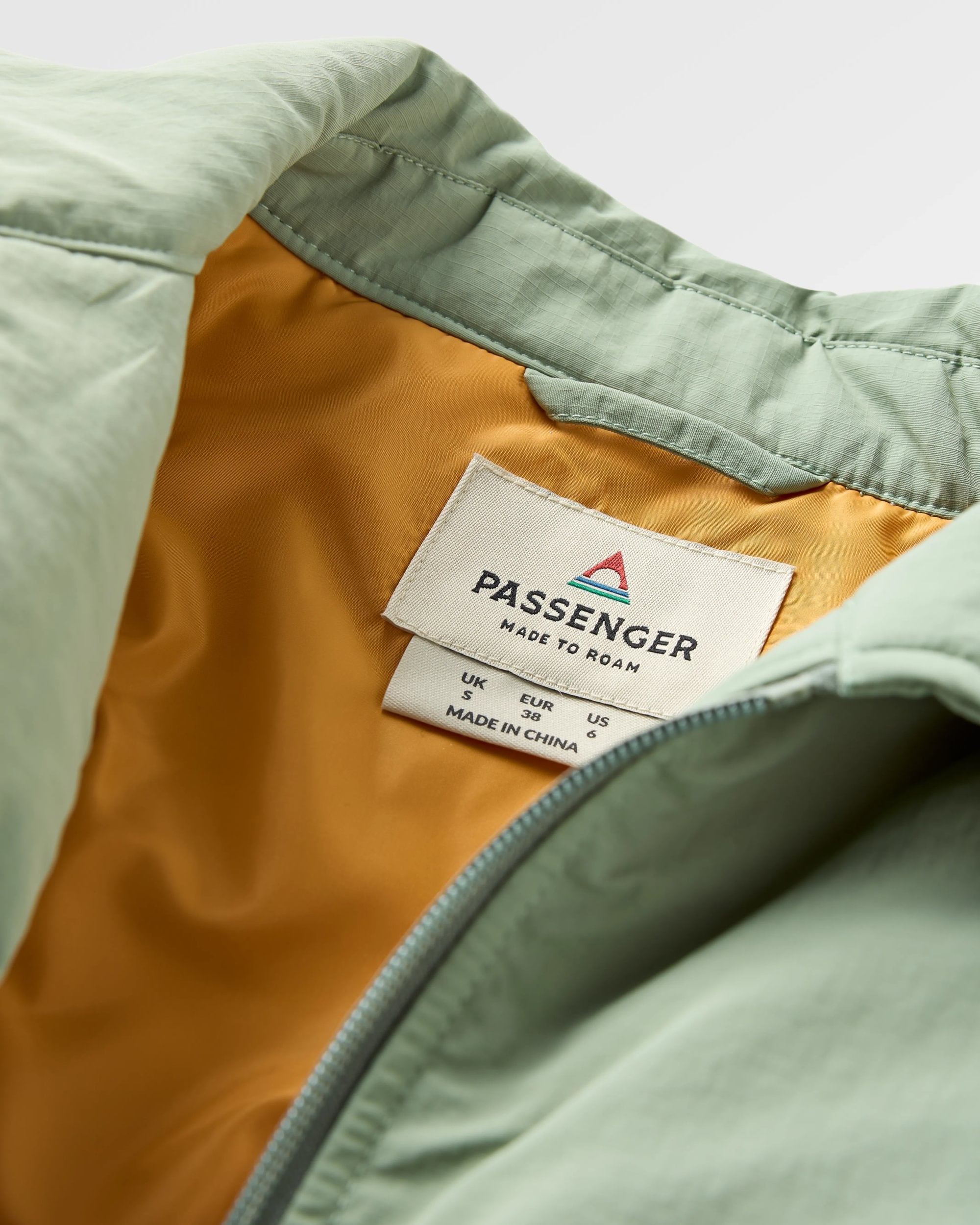 Tasi Recycled Insulated Jacket - Pistachio - Flatlay