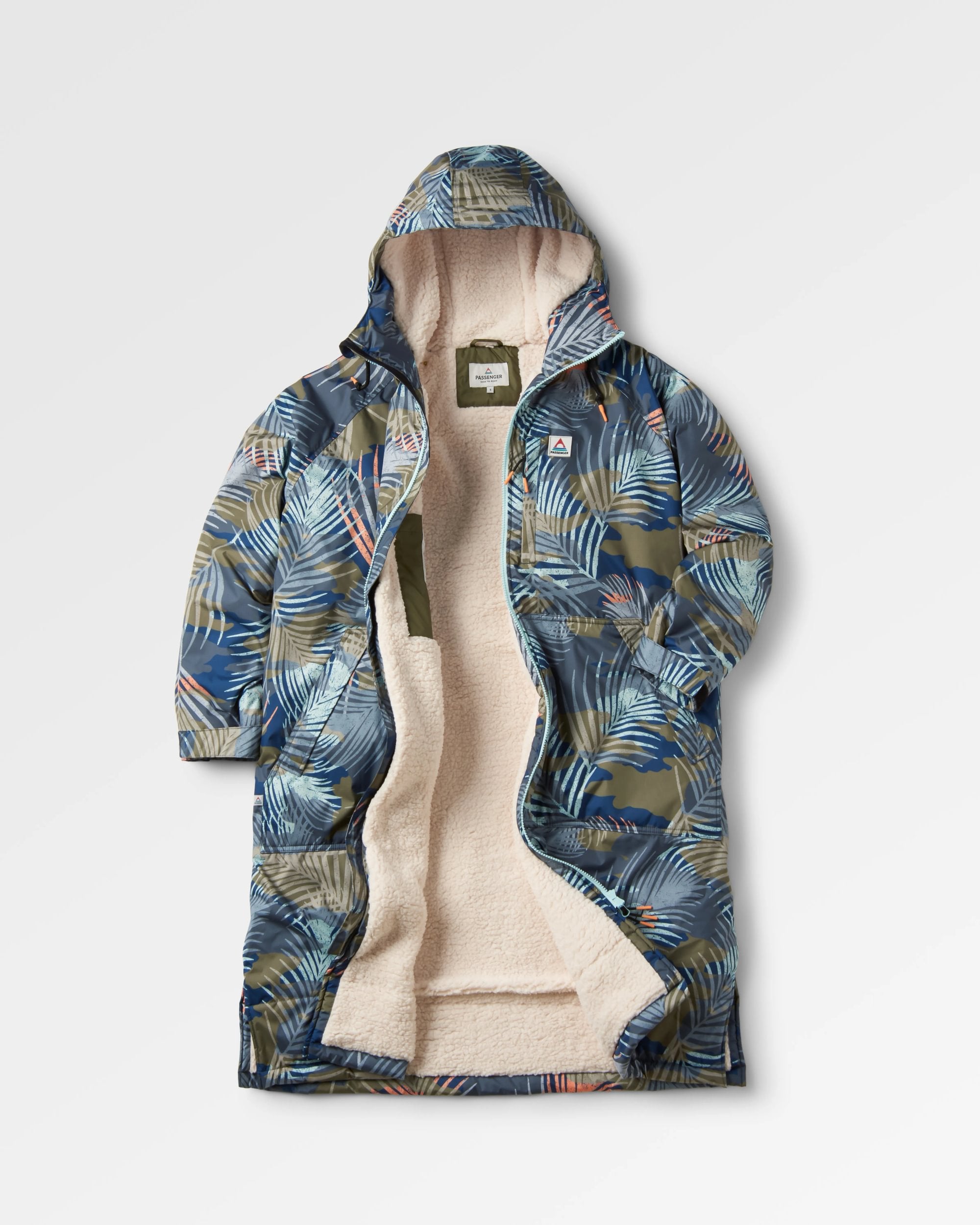 Waves Recycled Sherpa Lined Changing Robe - Palm Camo Apricot - Flatlay