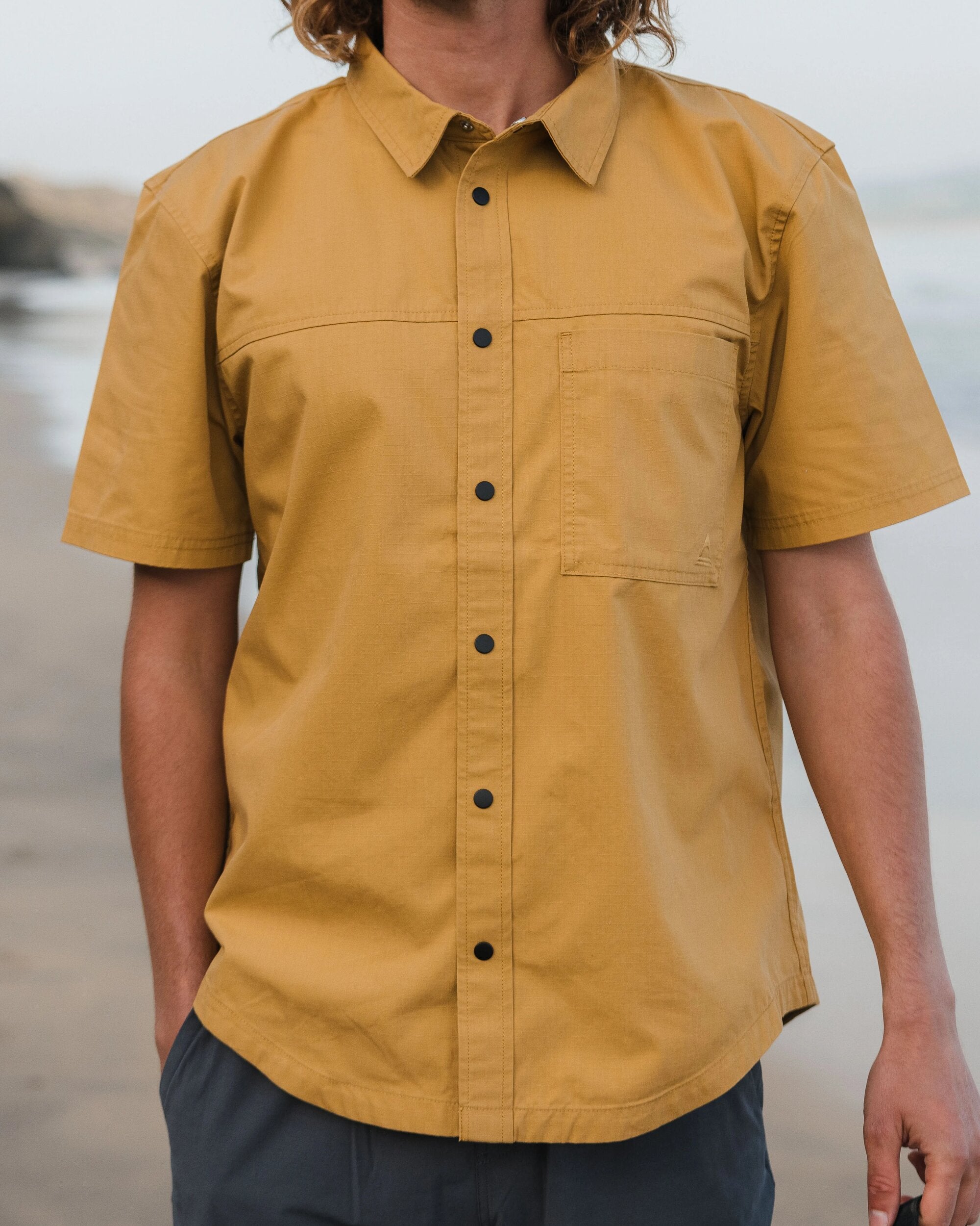 Way Ripstop Short Sleeve Shirt - Mustard Gold - Lifestyle