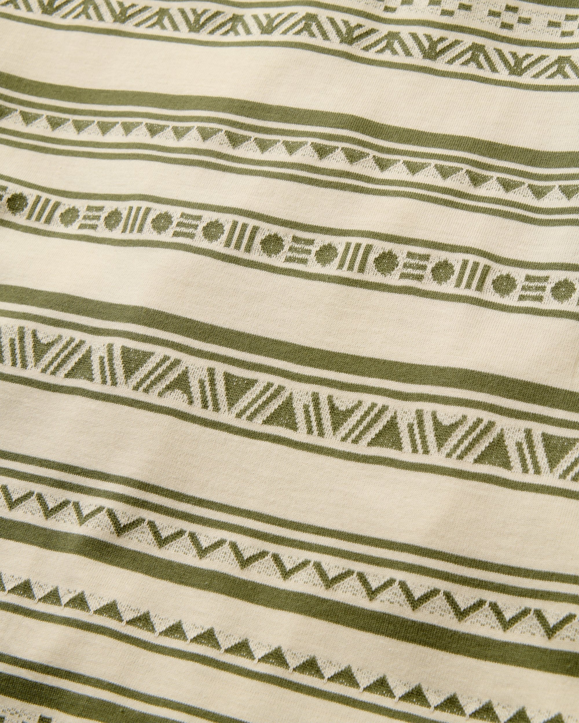 Mellower Jacquard T-Shirt - Geo Stripe Birch/Khaki - Flatlay