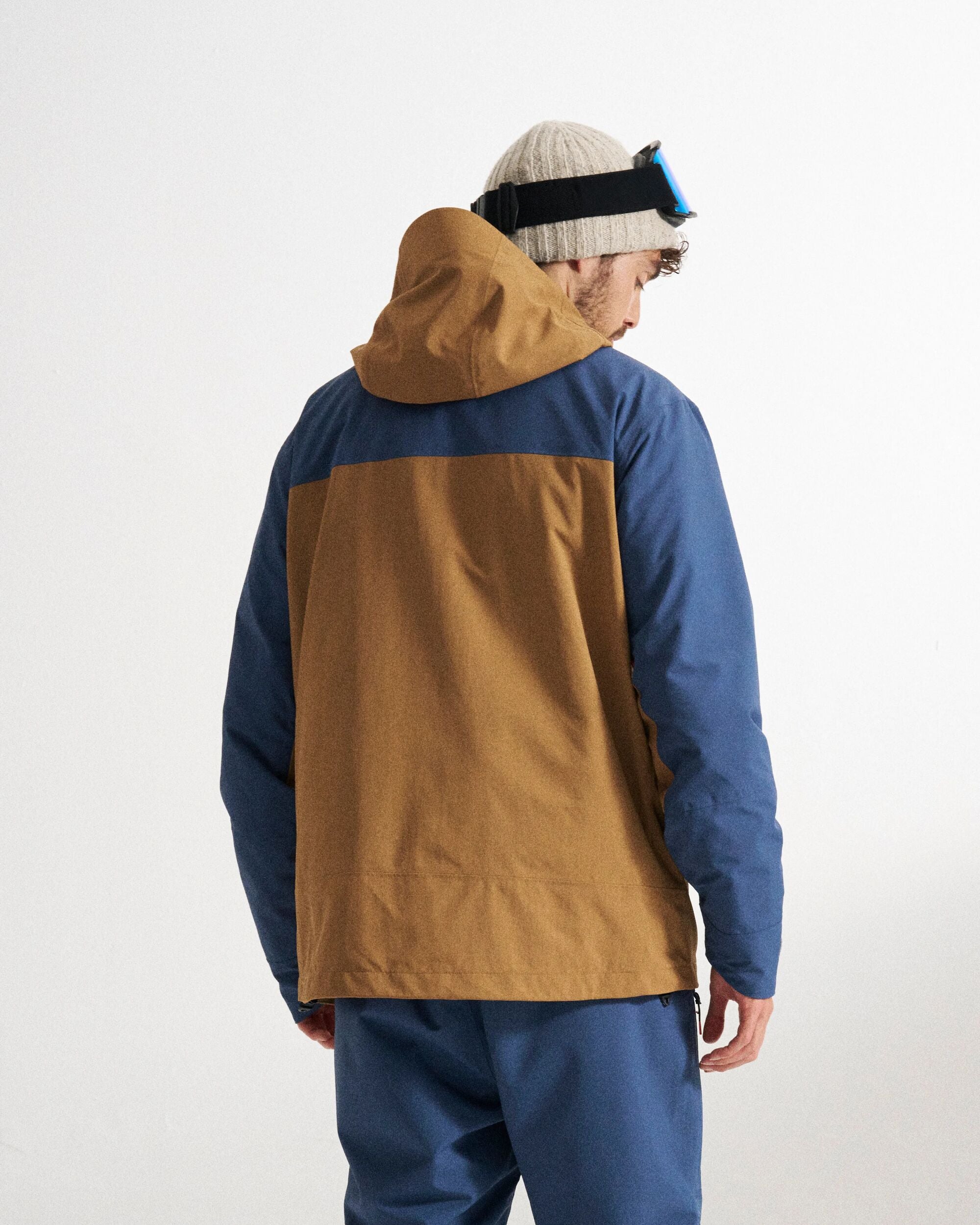 Snowscape Men's Recycled Jacket - Dark Denim/Toffee - Studio Model
