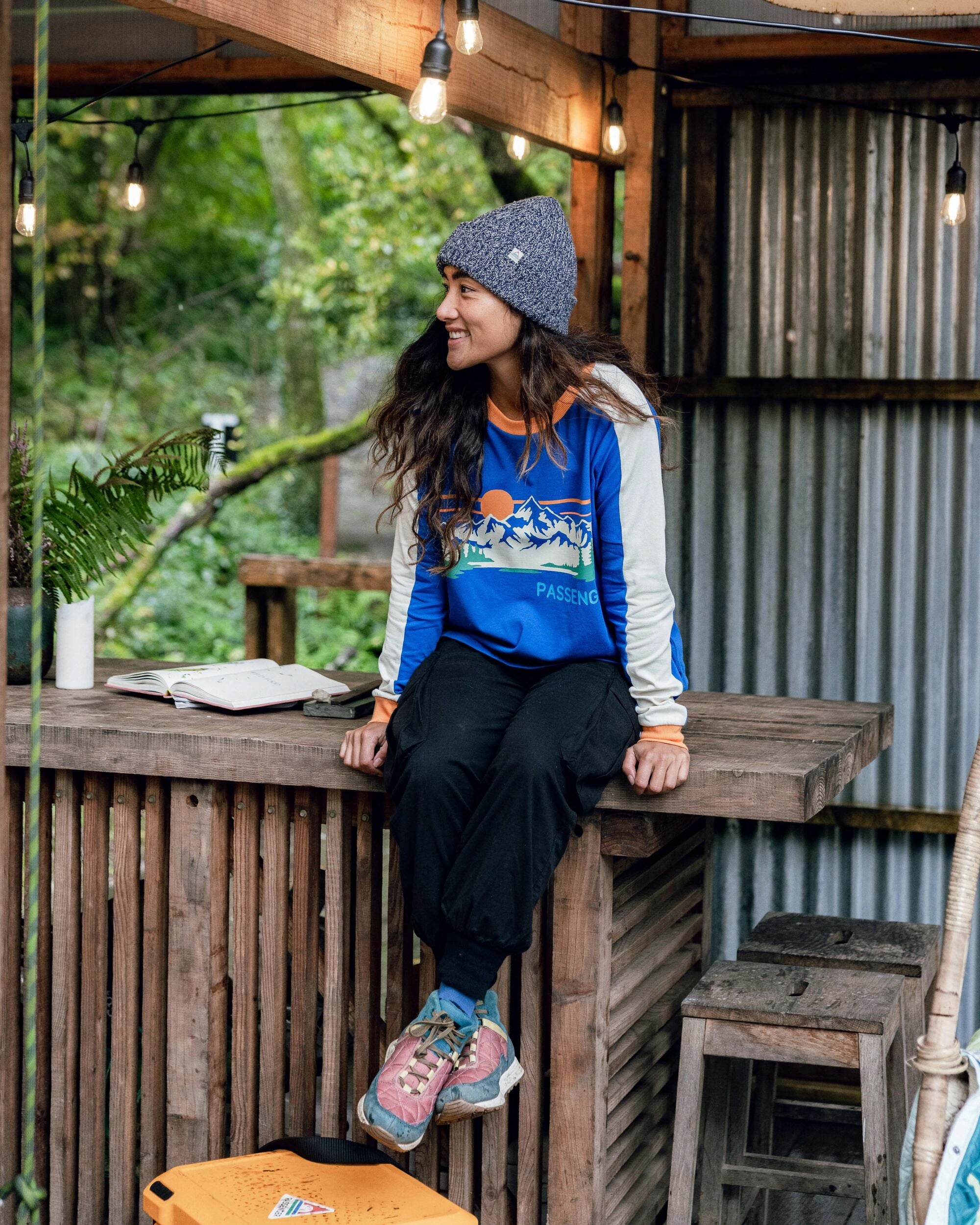 Hilltop Organic Cotton LS T-Shirt - Azure Blue - Lifestyle