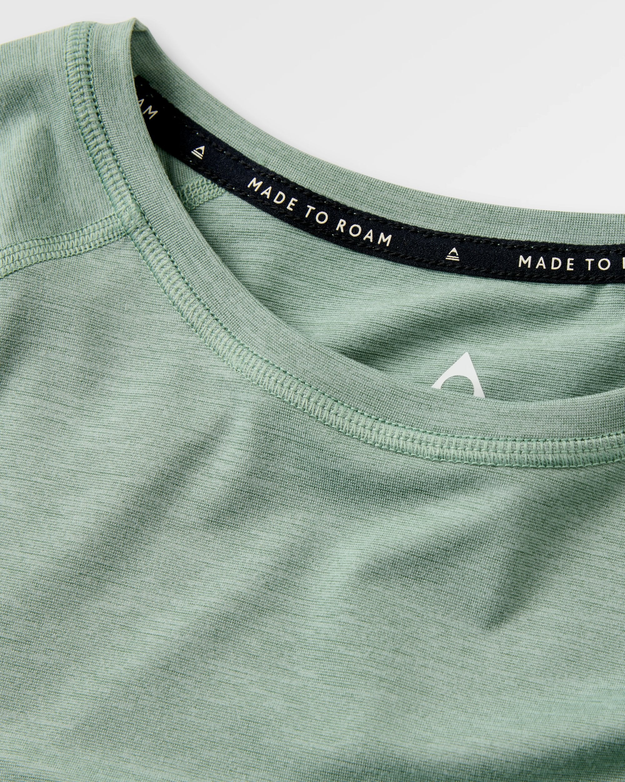 Sunvale Lightweight Surf T-Shirt - Pistachio Marl - Flatlay