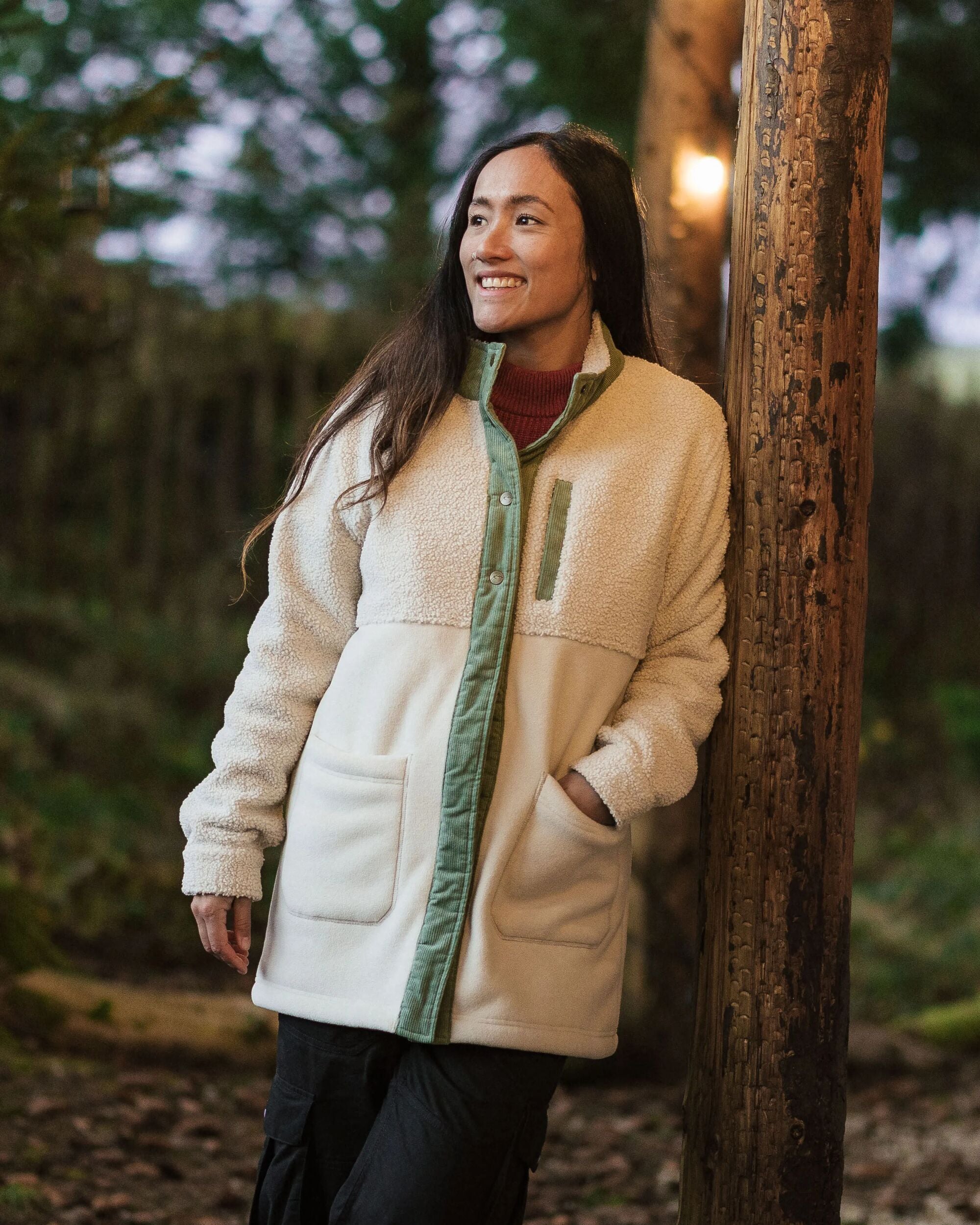 Nash Recycled Fleece - Vintage White - Lifestyle