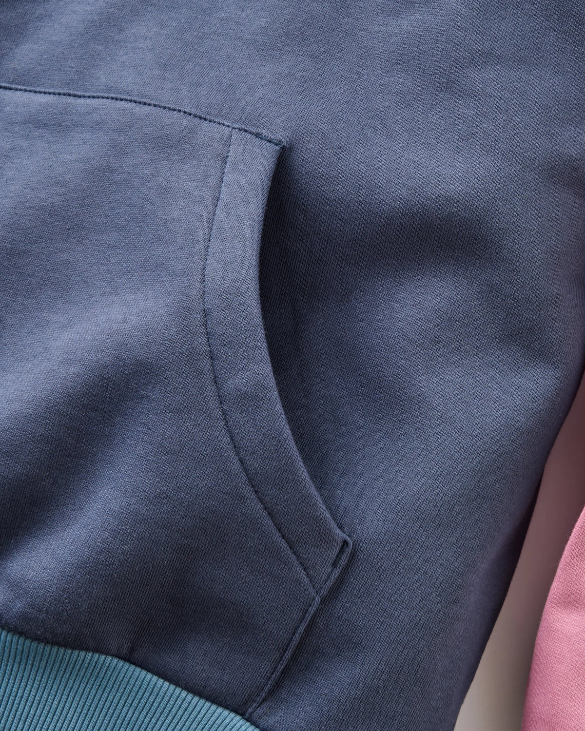Riser Cotton Hoodie. - Charcoal - Flatlay