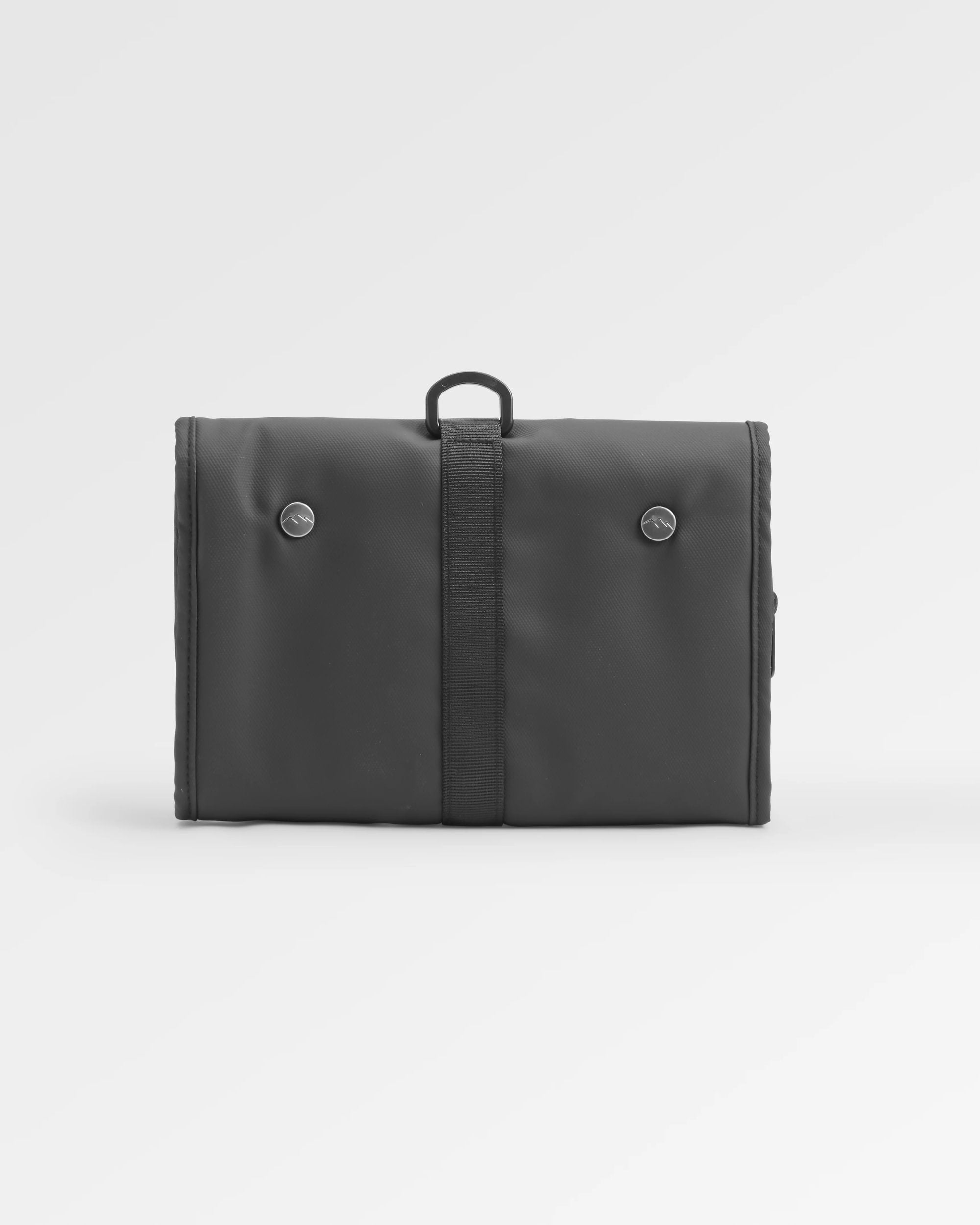 Drop Recycled Wash Kit - Black - Flatlay