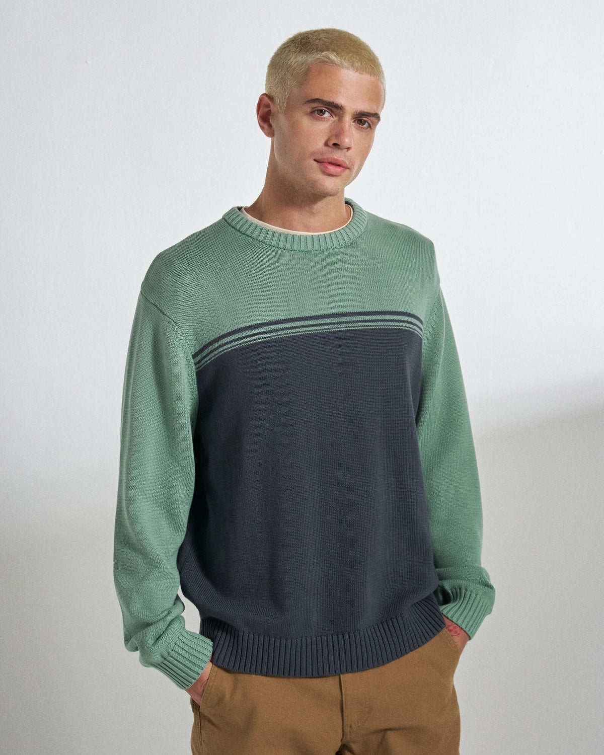 Wald Knitted Jumper - Pistachio/Charcoal - Studio Model