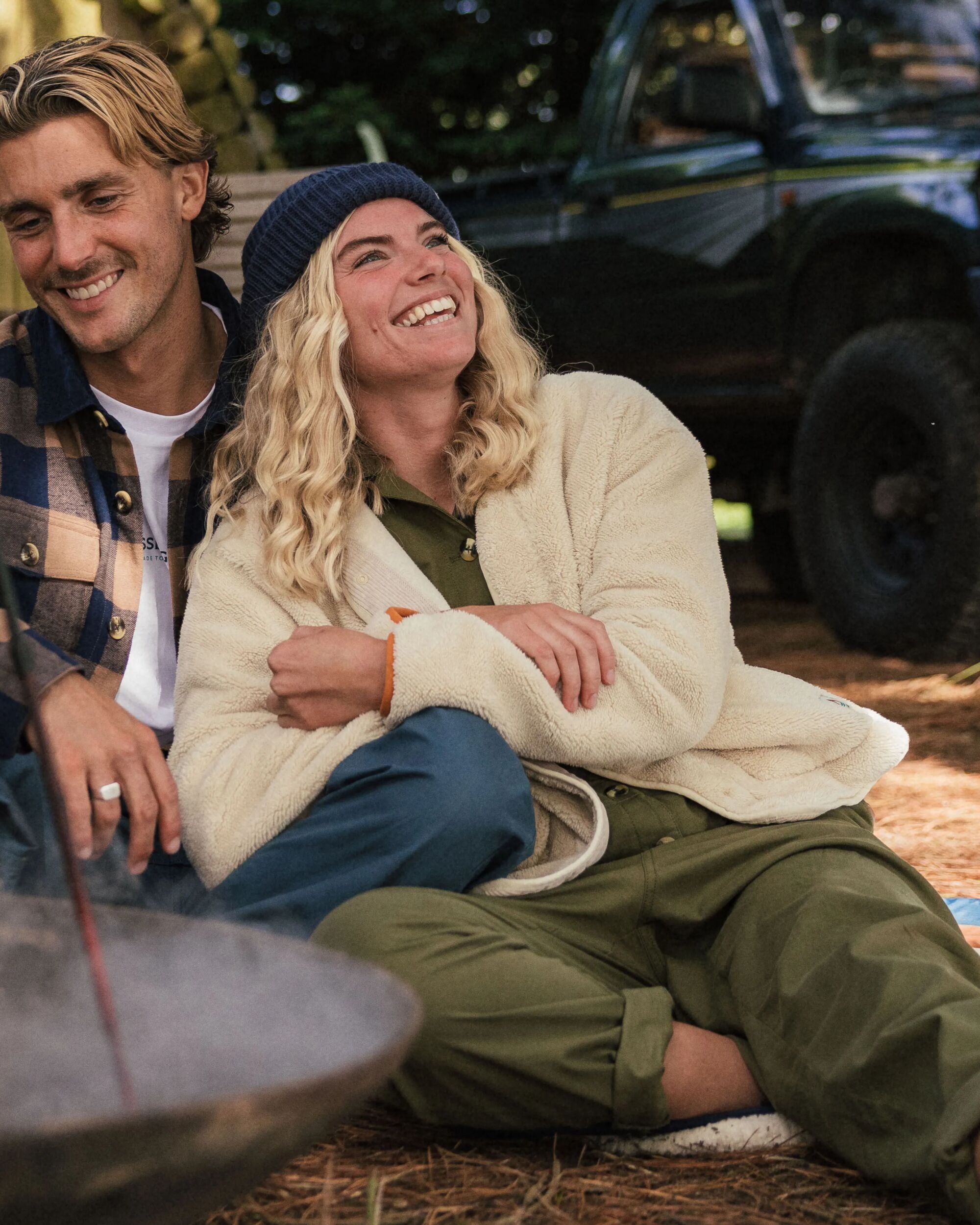 Iris Collarless Recycled Fleece - Oat - Lifestyle