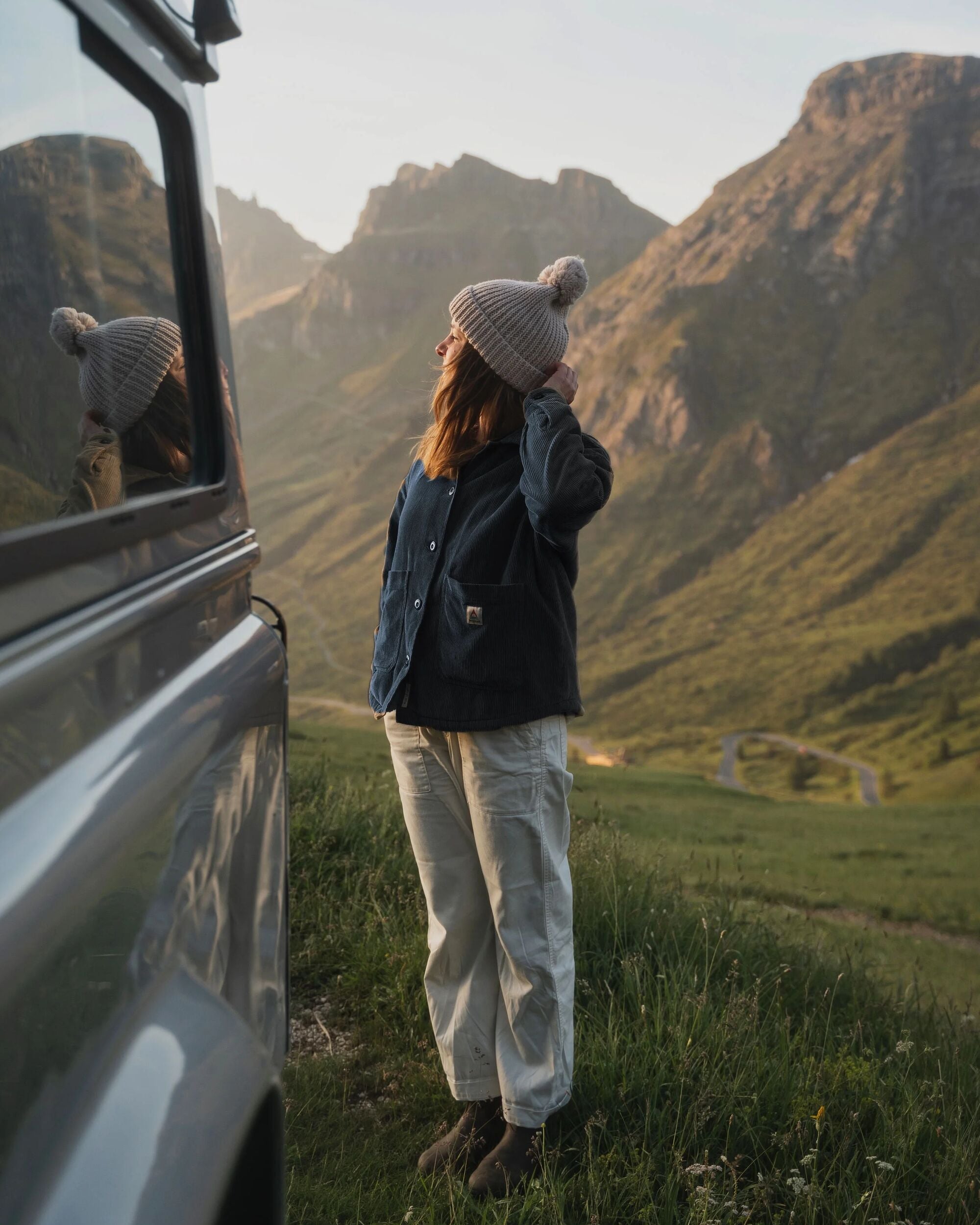 Flint Corduroy Overshirt - Deep Navy - Lifestyle