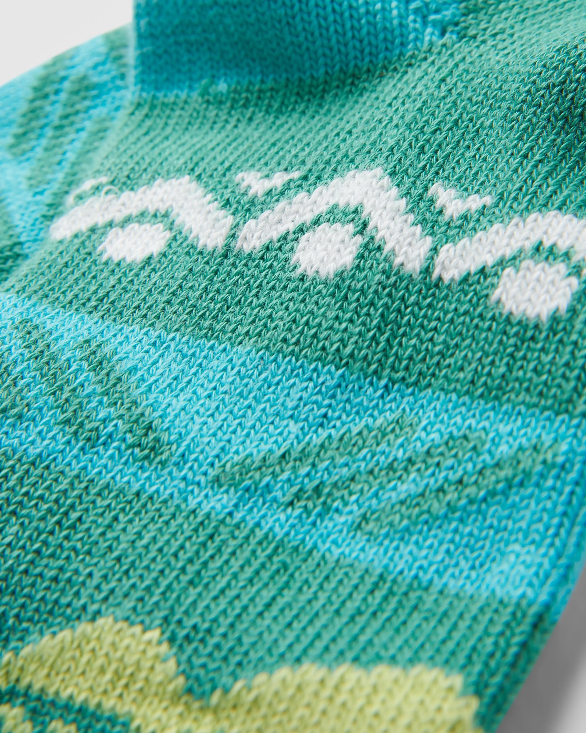 Nettle Organic Patterned Socks - Arctic - Flatlay