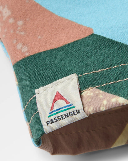 Flaris Longer Line Short - Sun Patch Simply Taupe - Flatlay